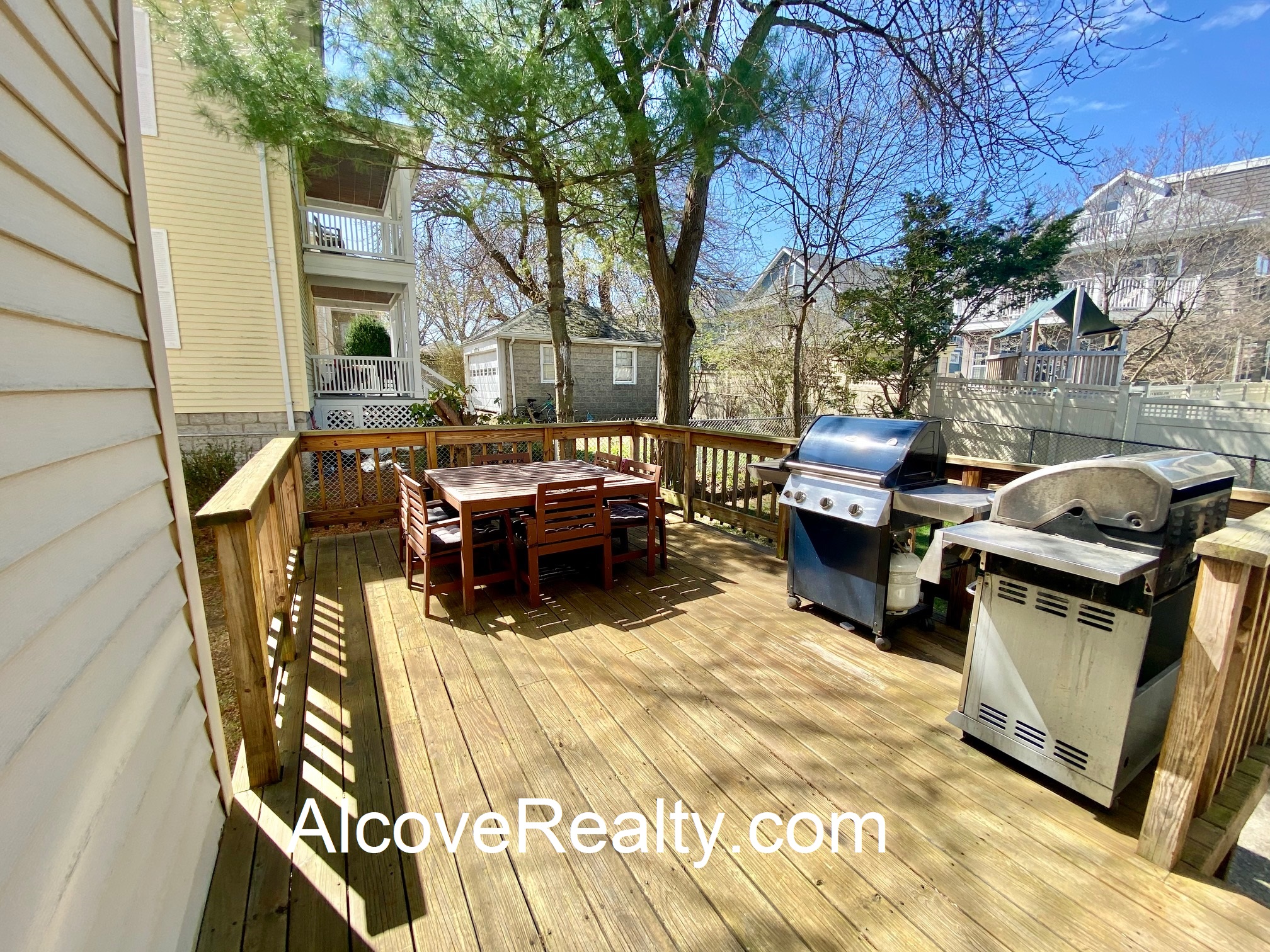 40 Alfred Rd, Arlington