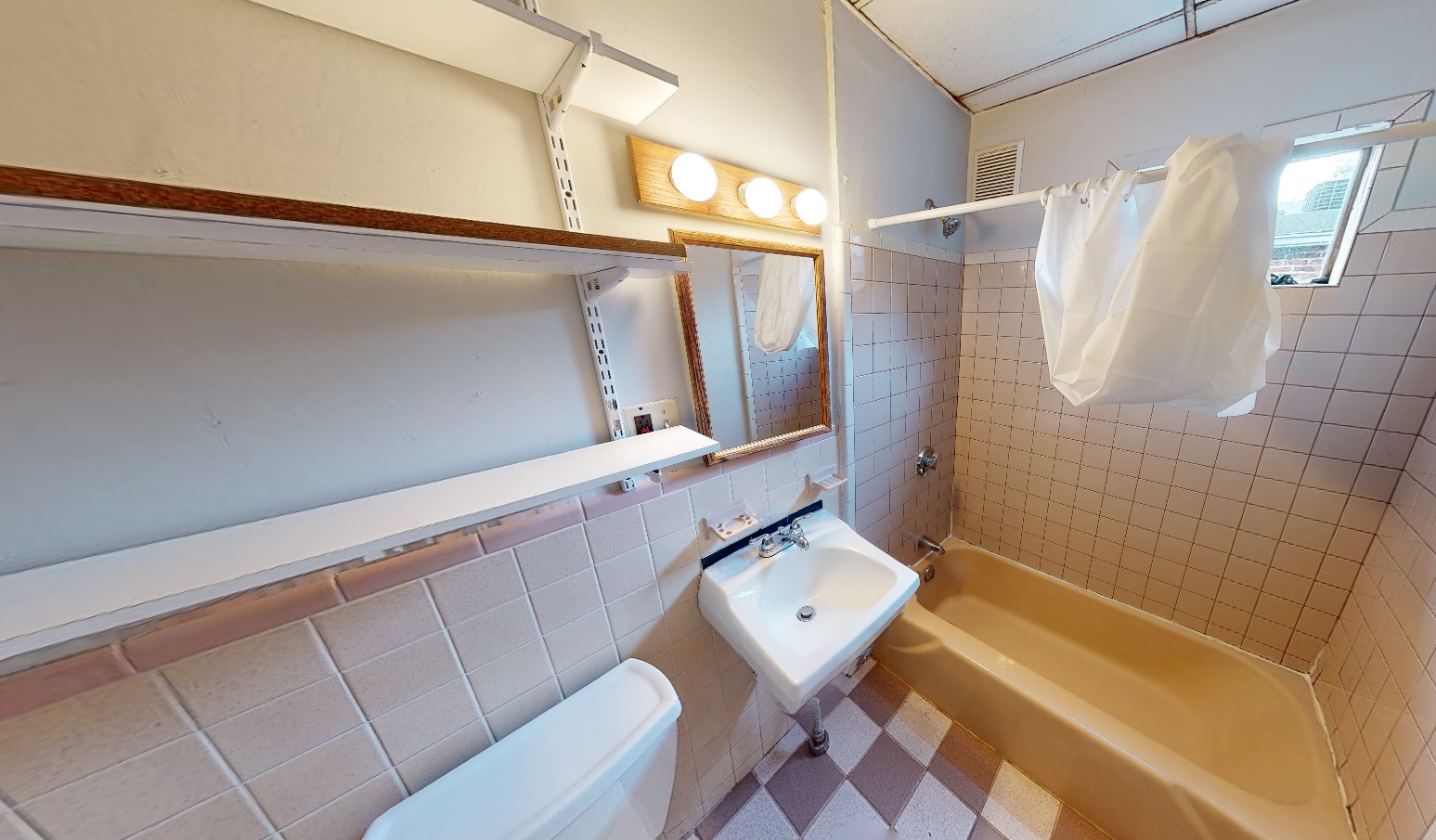 56 Hancock St, Riverside