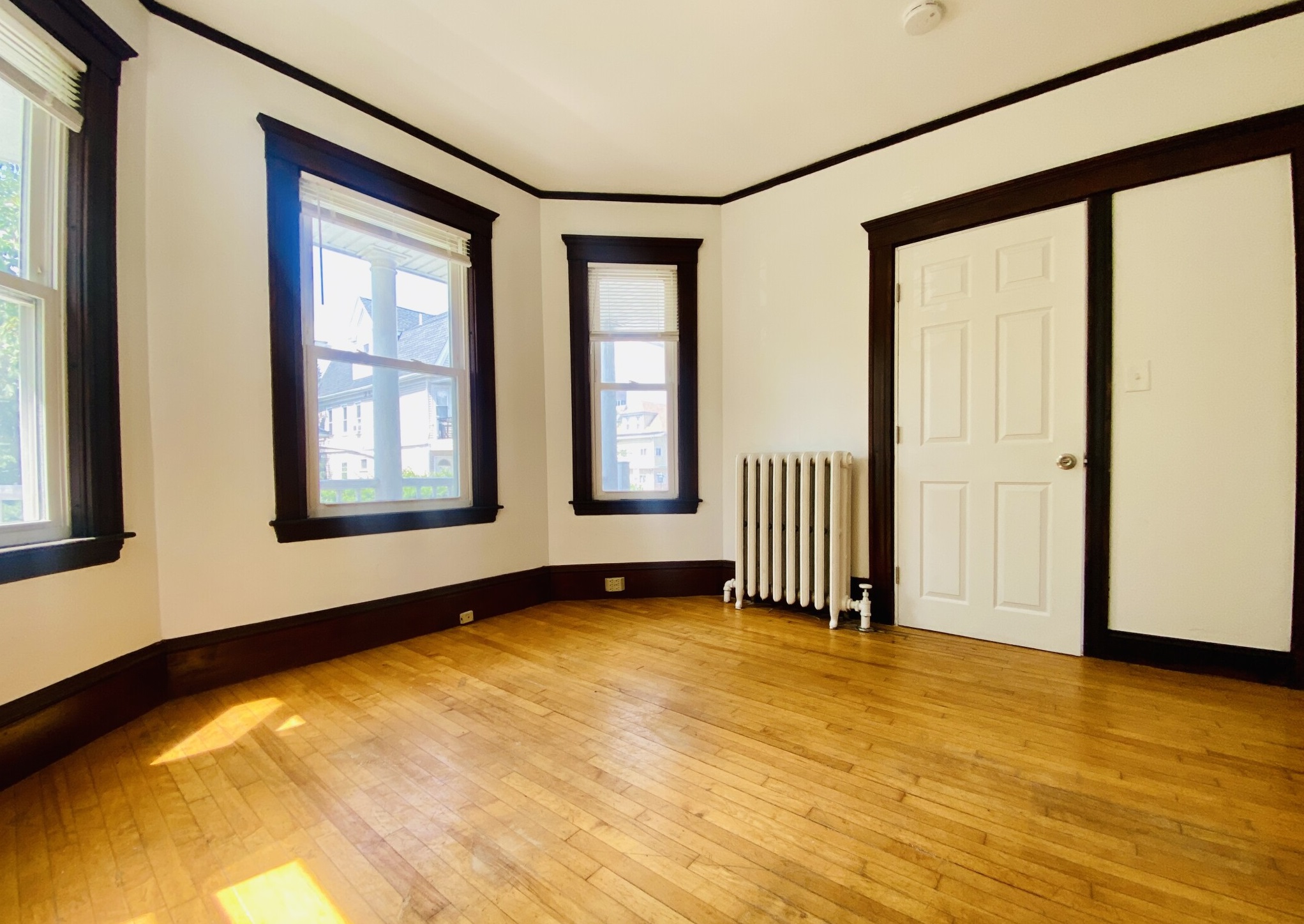 41 Michigan Ave, East Somerville