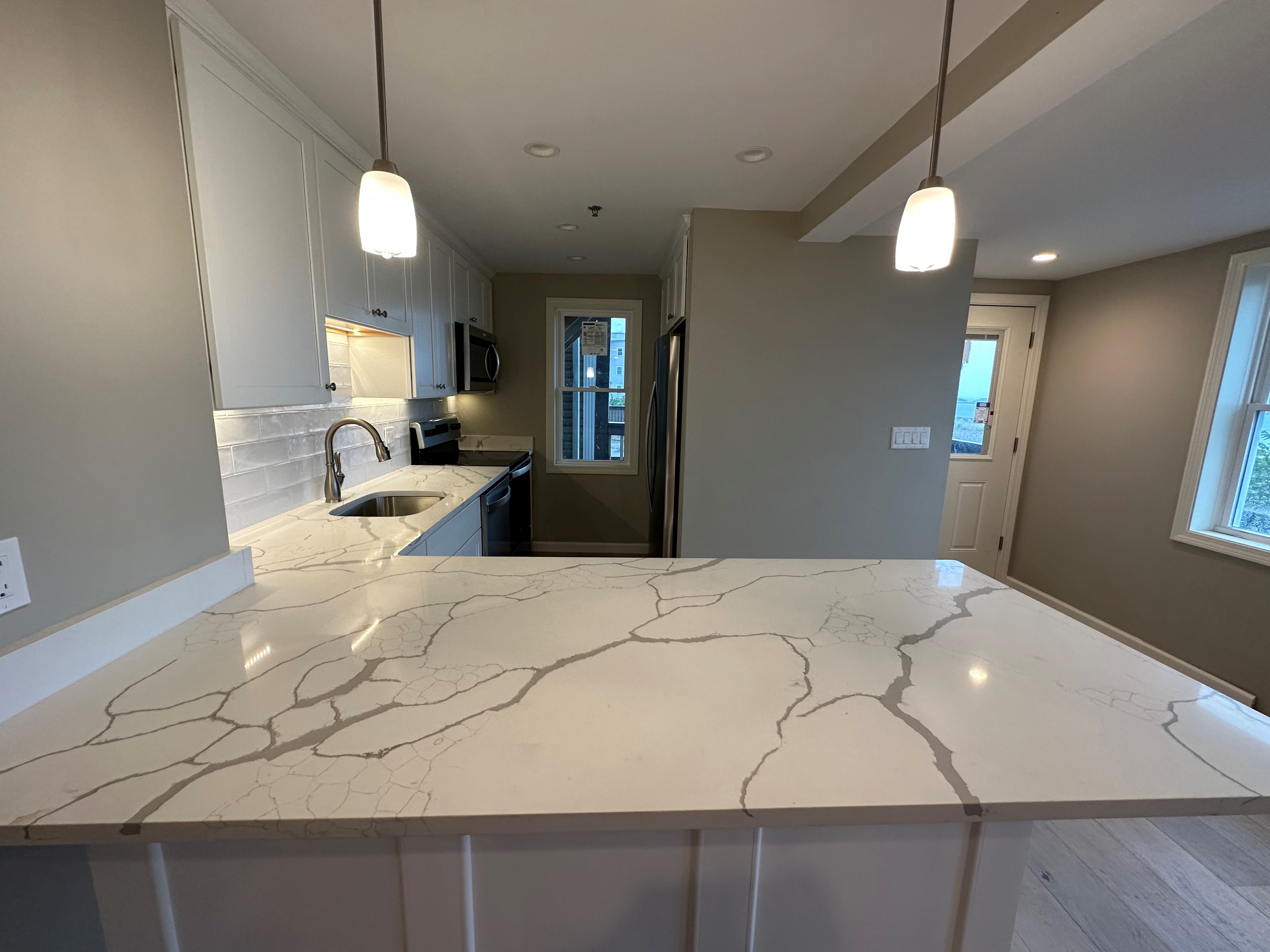 22 Faunbar Ave, Winthrop