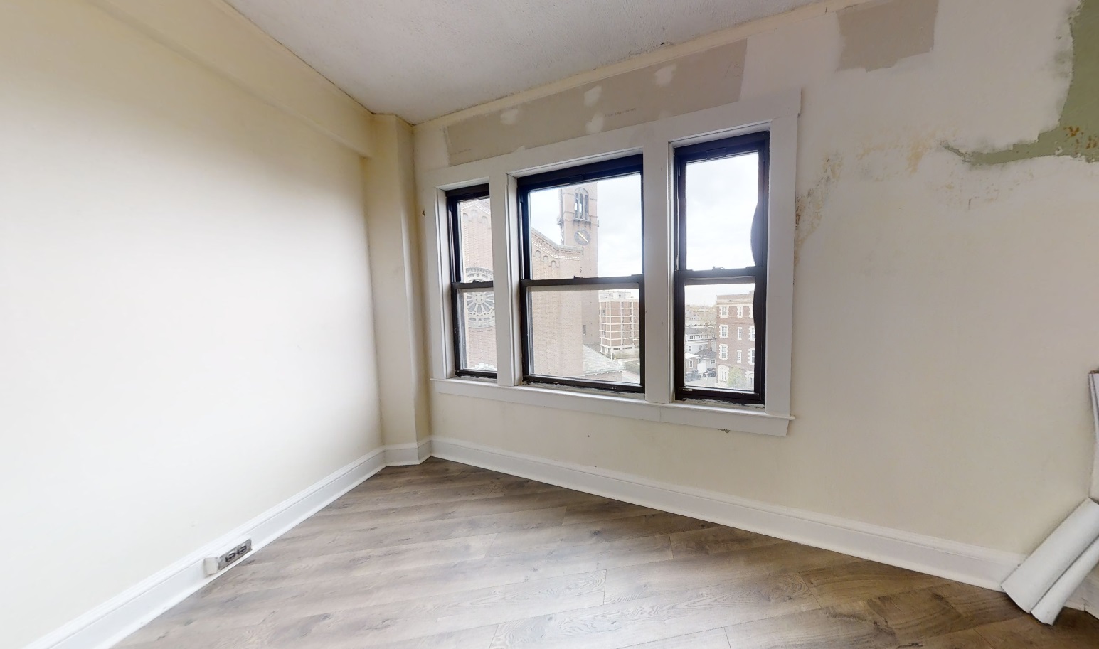 1200 Massachusetts Ave, Harvard Square