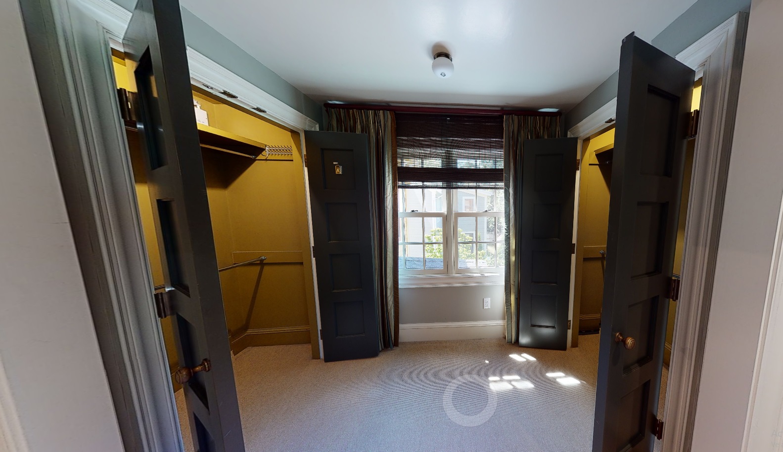 9 Foster Pl, West Cambridge