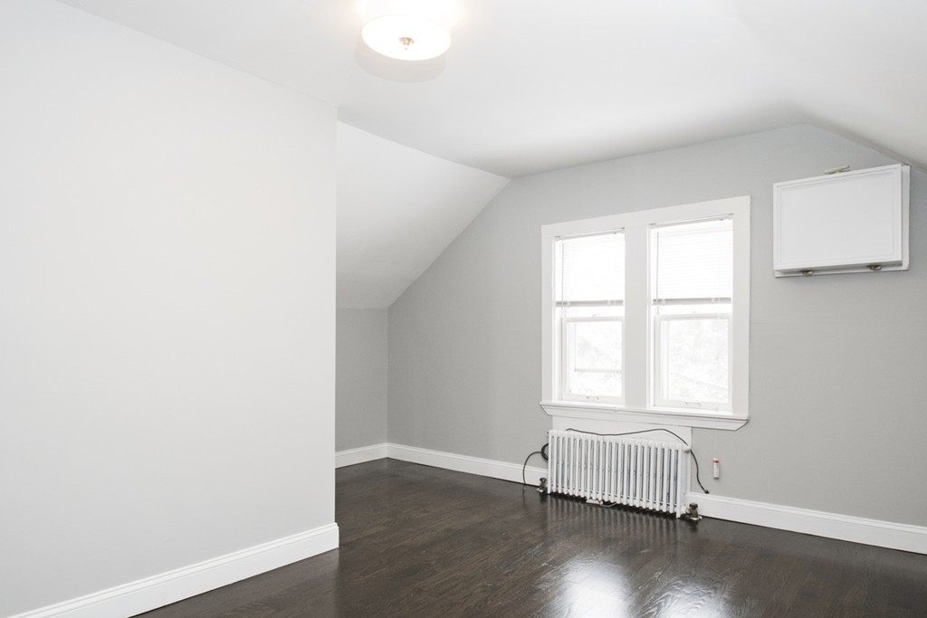 45 Gladstone St, East Boston