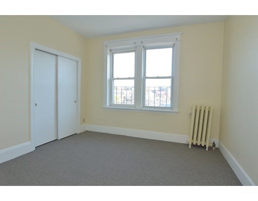 178 Brighton Ave, Allston