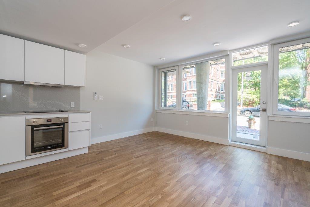 32 Chatham St, Harvard Square