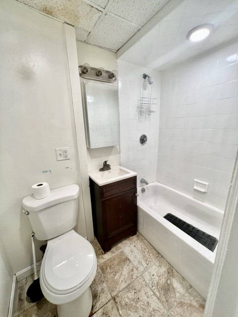 4 Garden Ct, North End