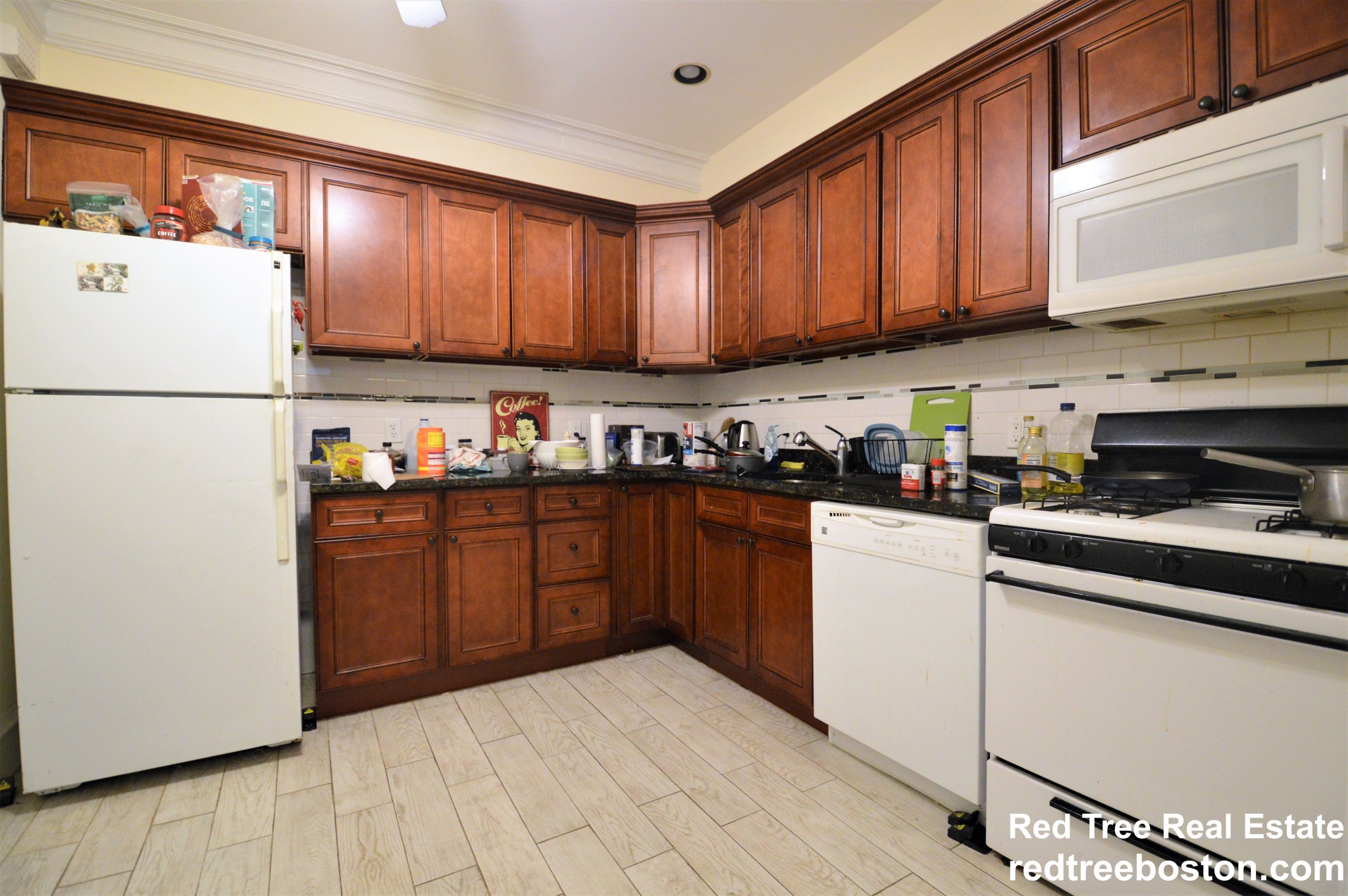 21 Park Vale Ave, Allston