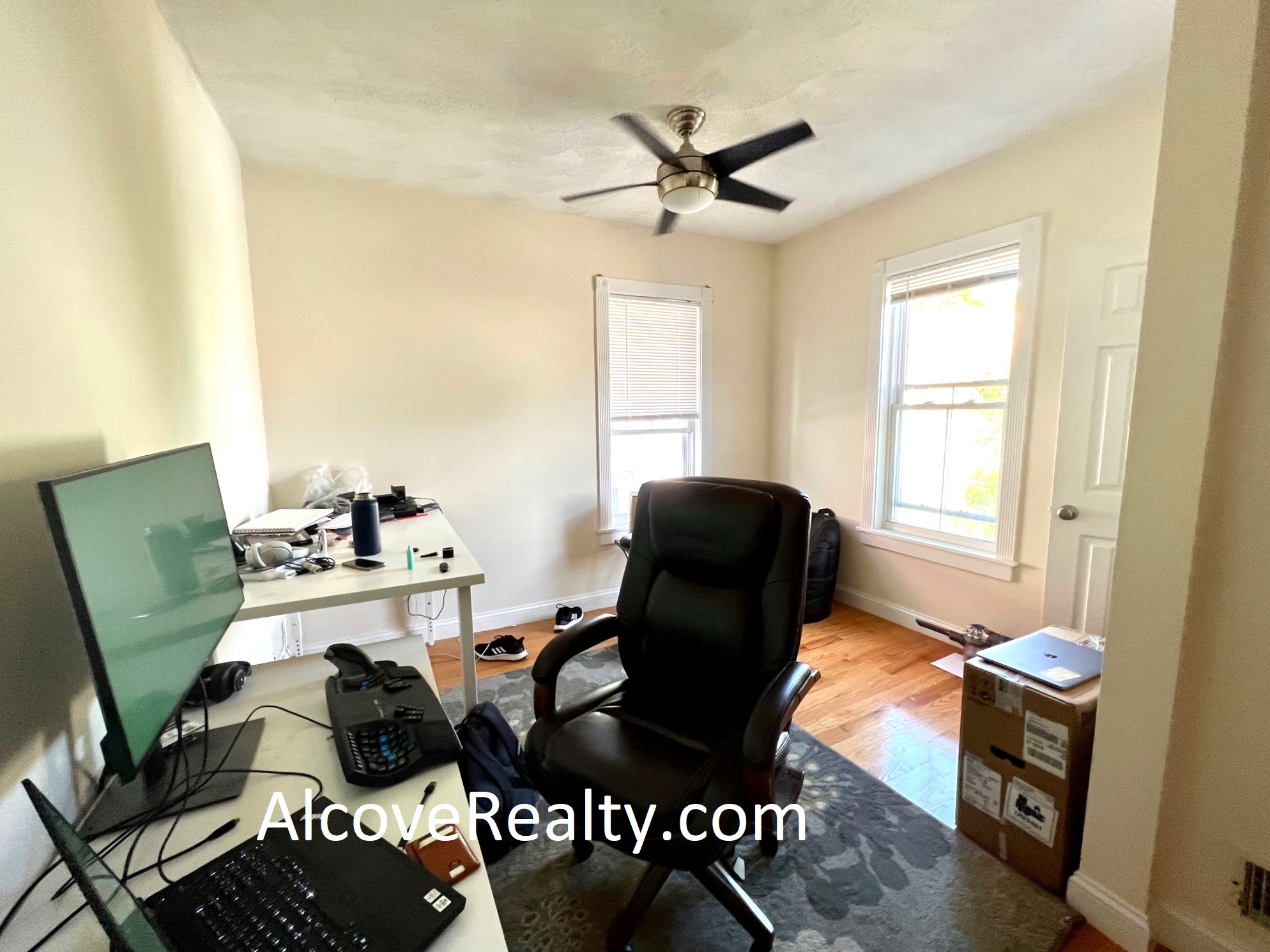 13 Vinal Ave, Union Square