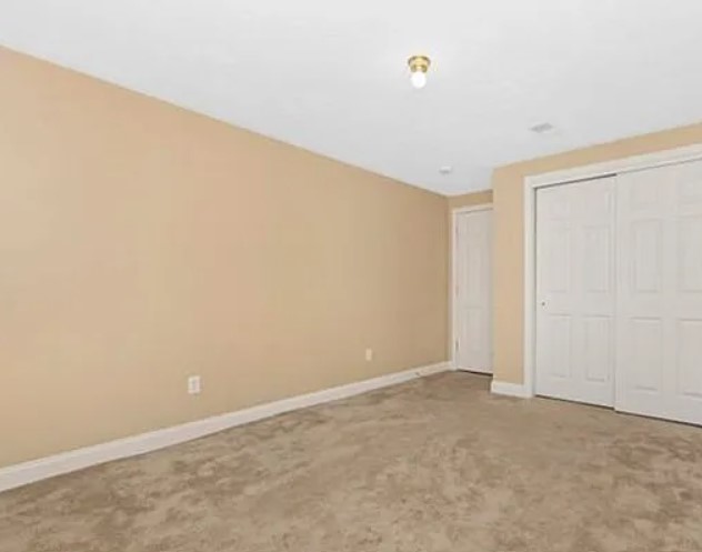 2691 Washington St, Roxbury