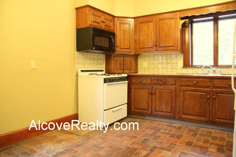 380 Broadway, Winter Hill