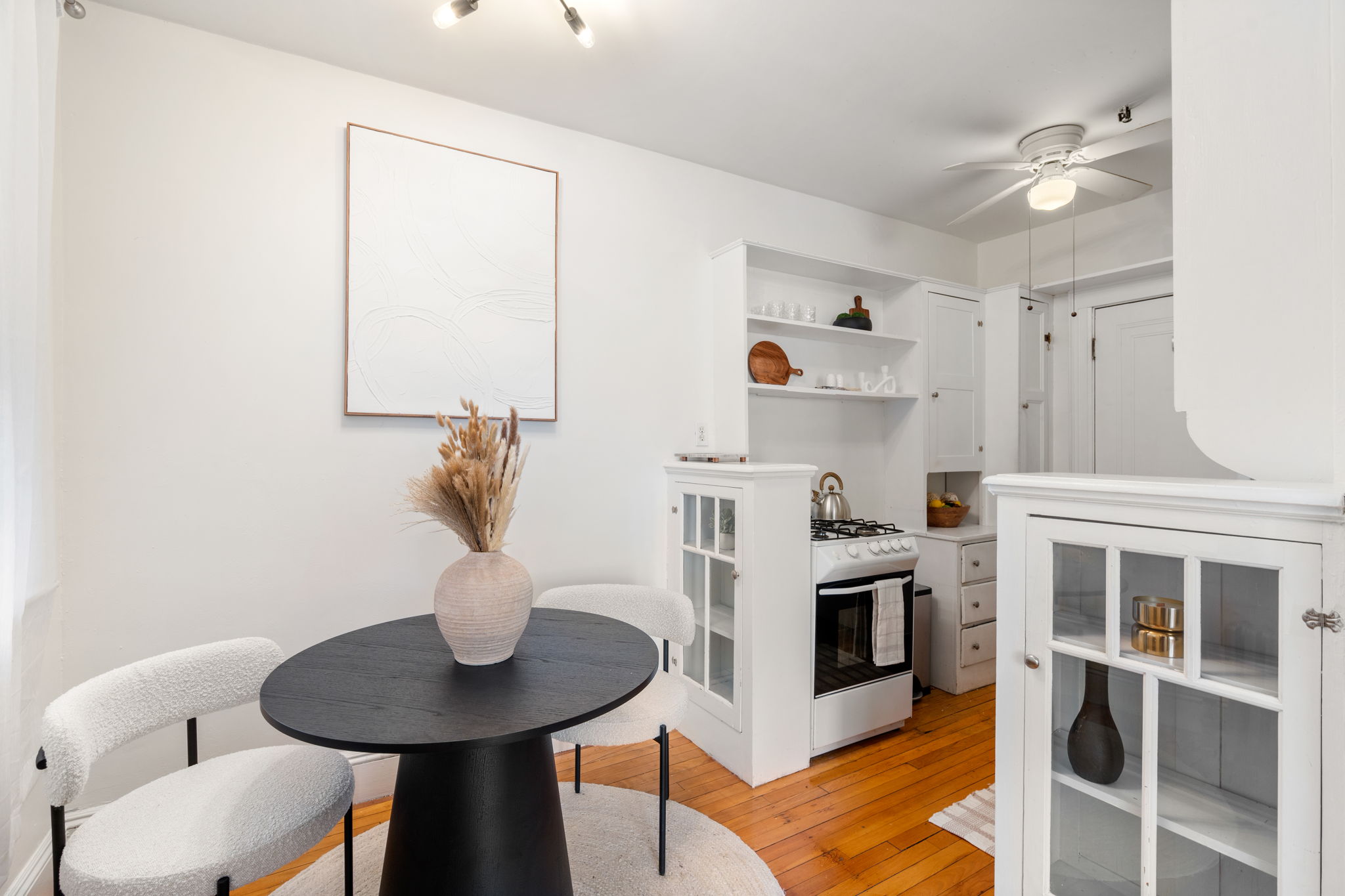 249 Chestnut Hill Ave, Brighton