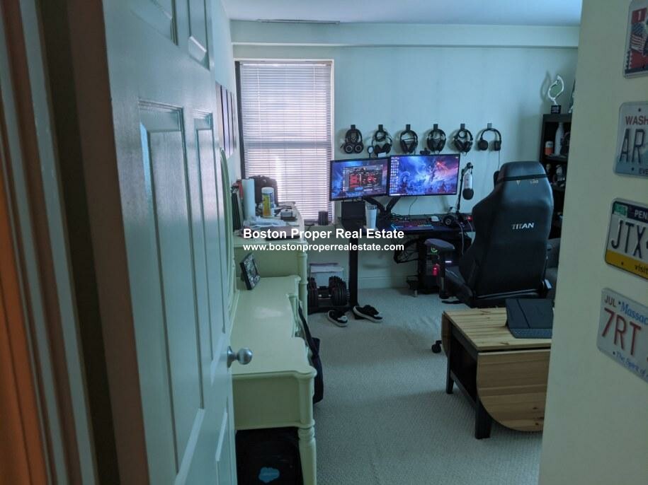 100 Jersey St, Fenway