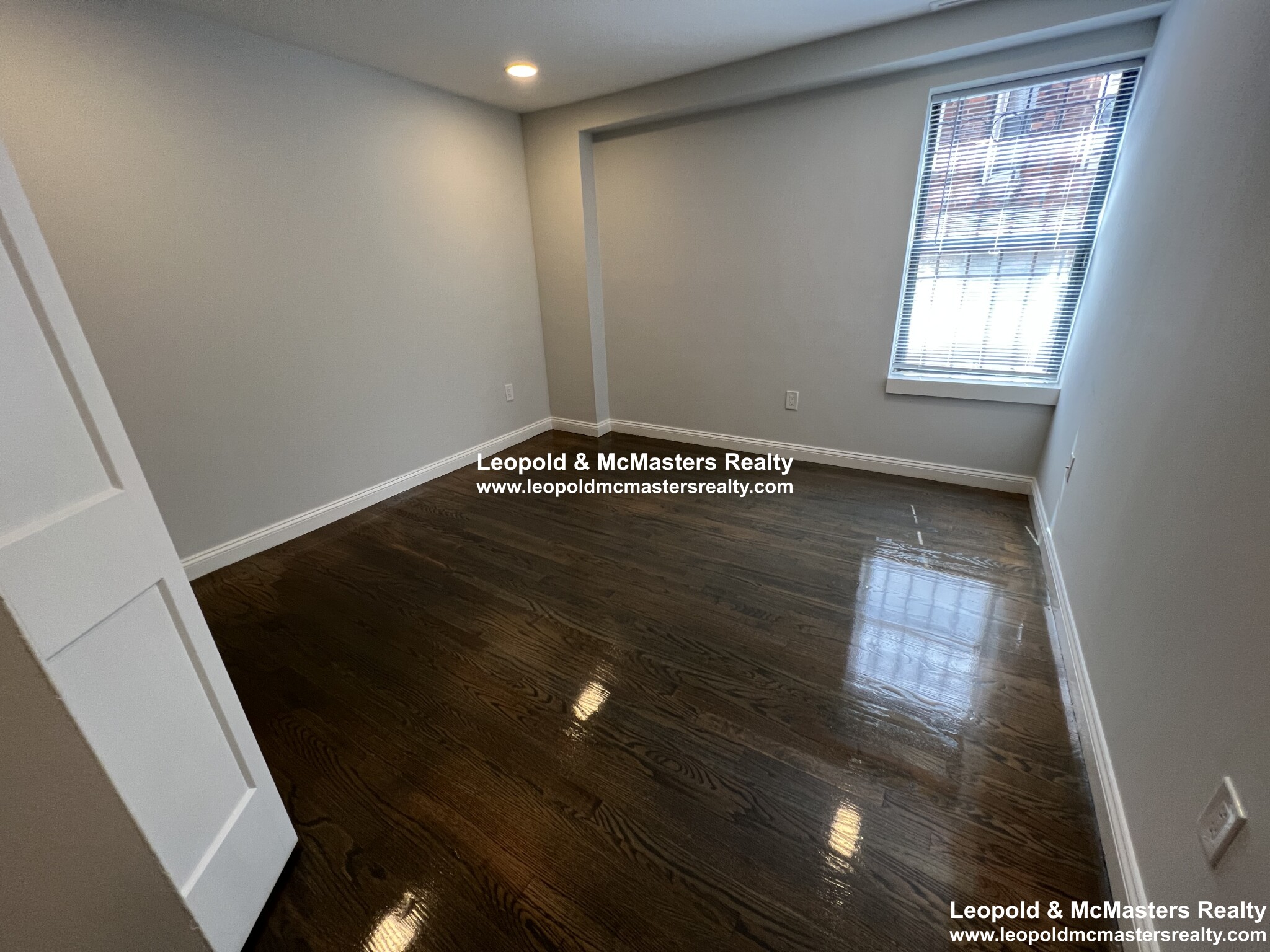 100 Jersey St, Fenway