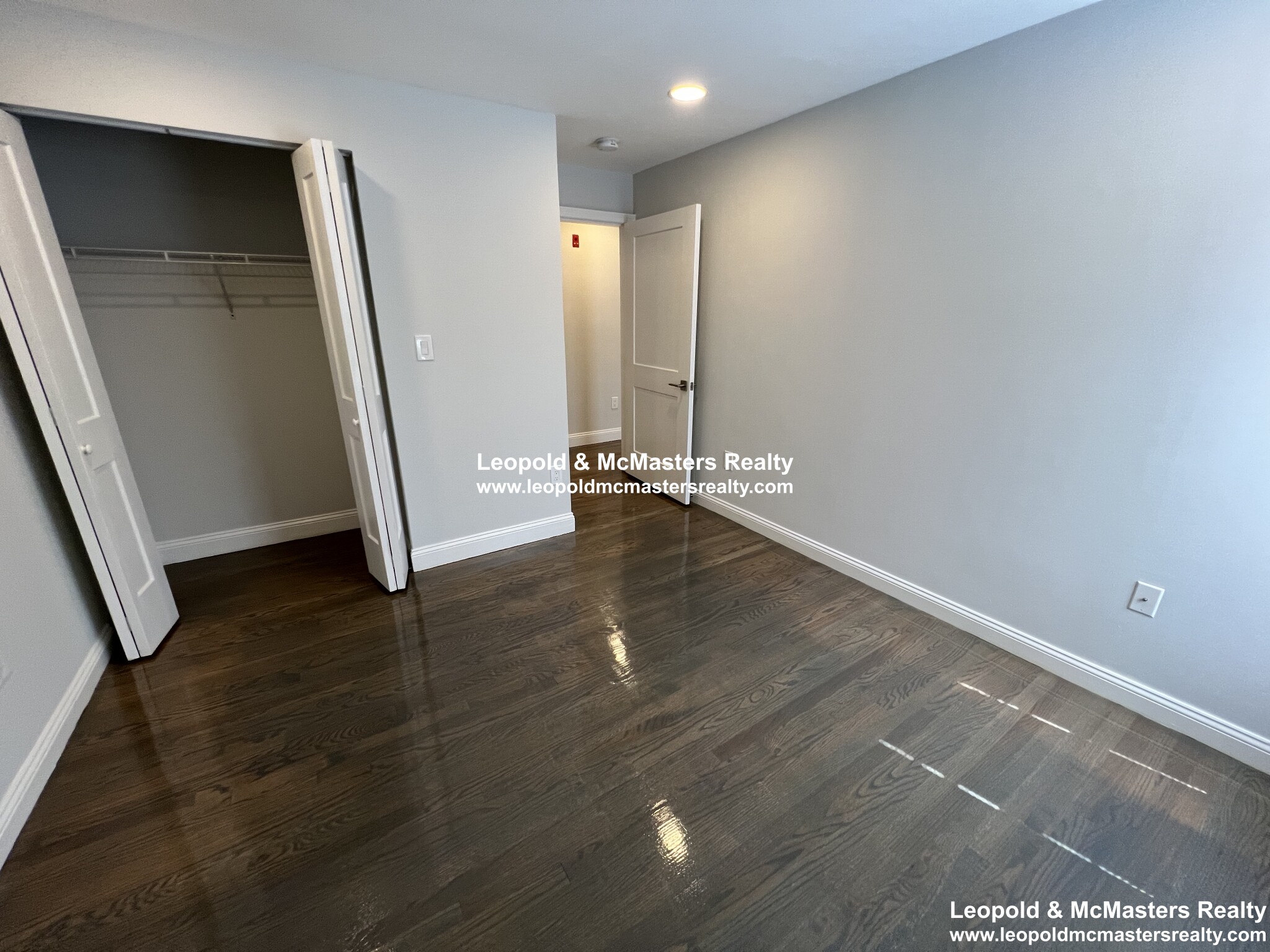 100 Jersey St, Fenway