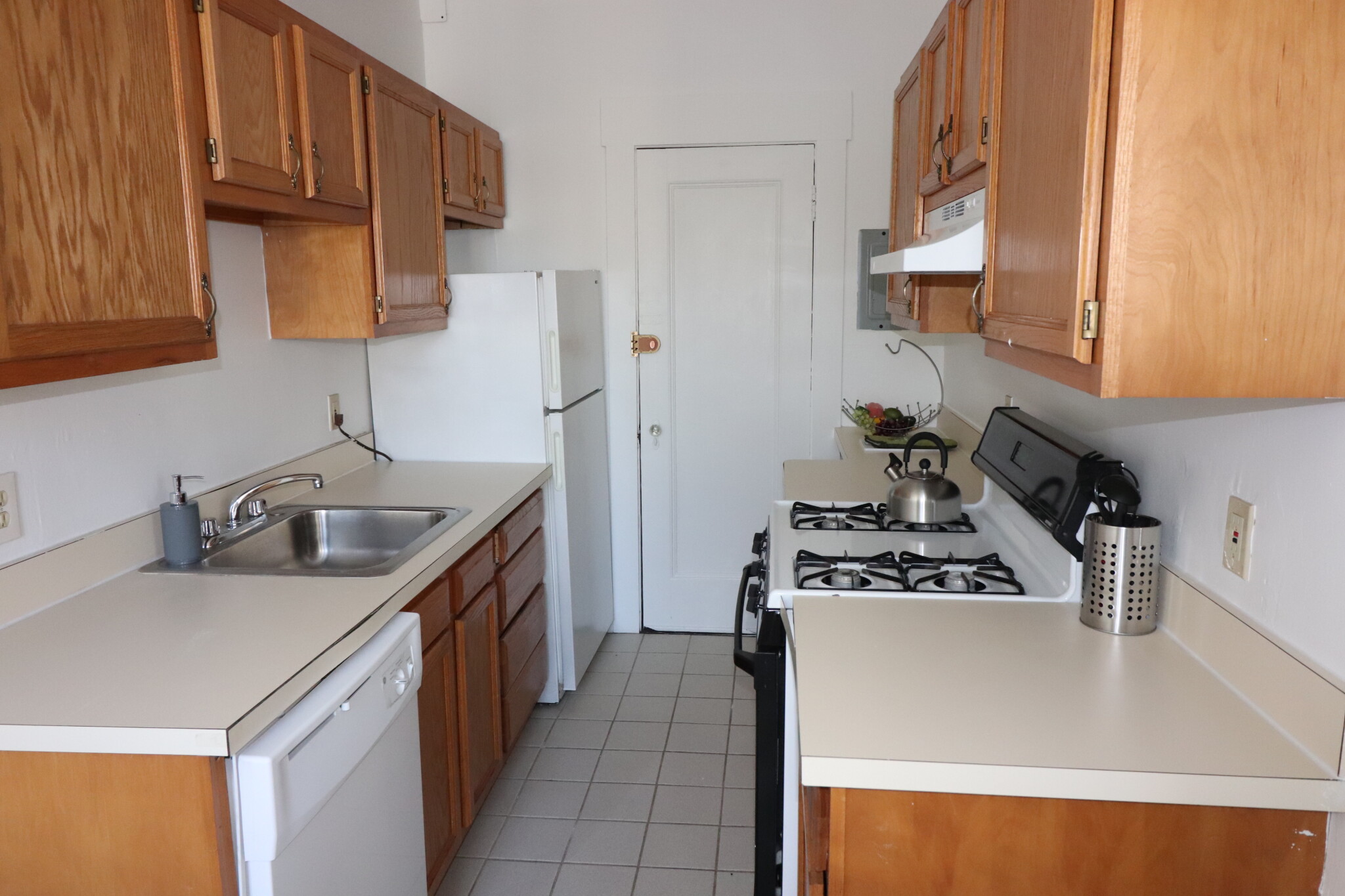 100 Kilsyth Rd, Brighton