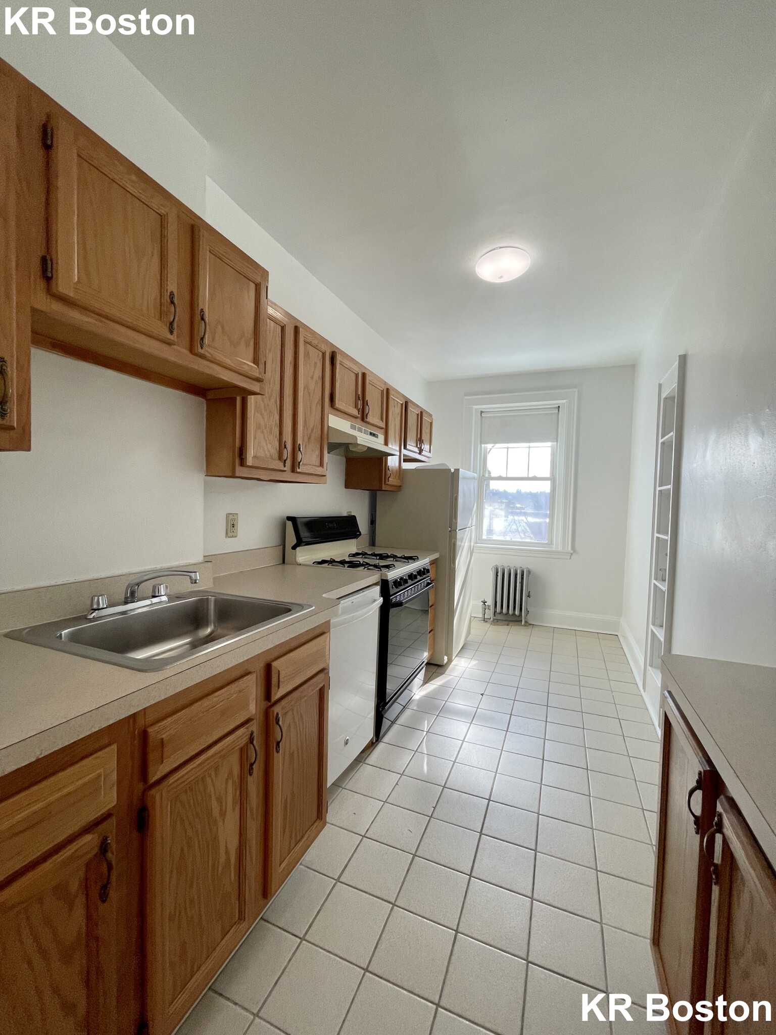 100 Kilsyth Rd, Brighton