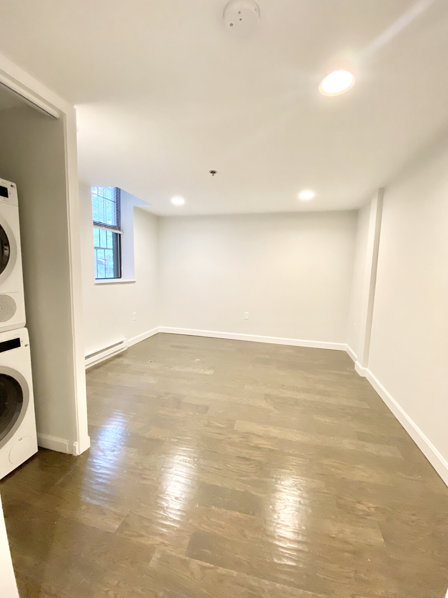 100 Queensberry St, Fenway