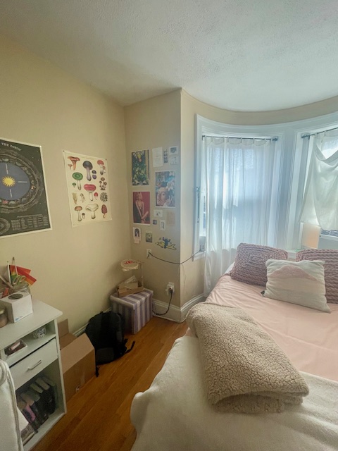 100 Saint Marys, Fenway