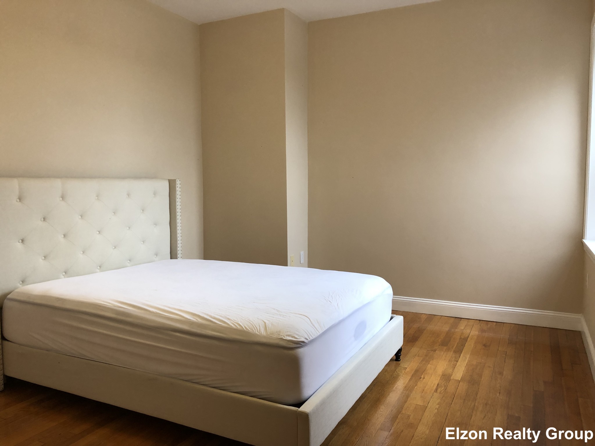 2021 Commonwealth Ave, Brighton