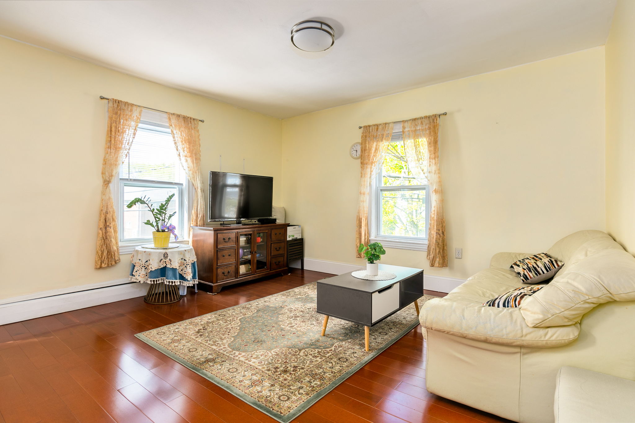 28 Faxon St, Nonantum