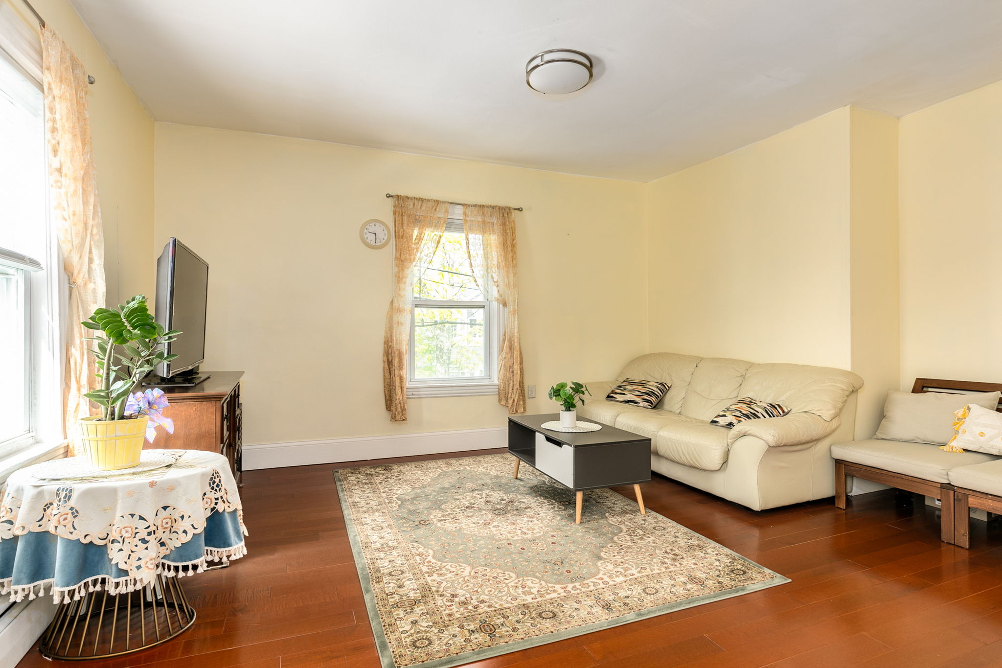 28 Faxon St, Nonantum