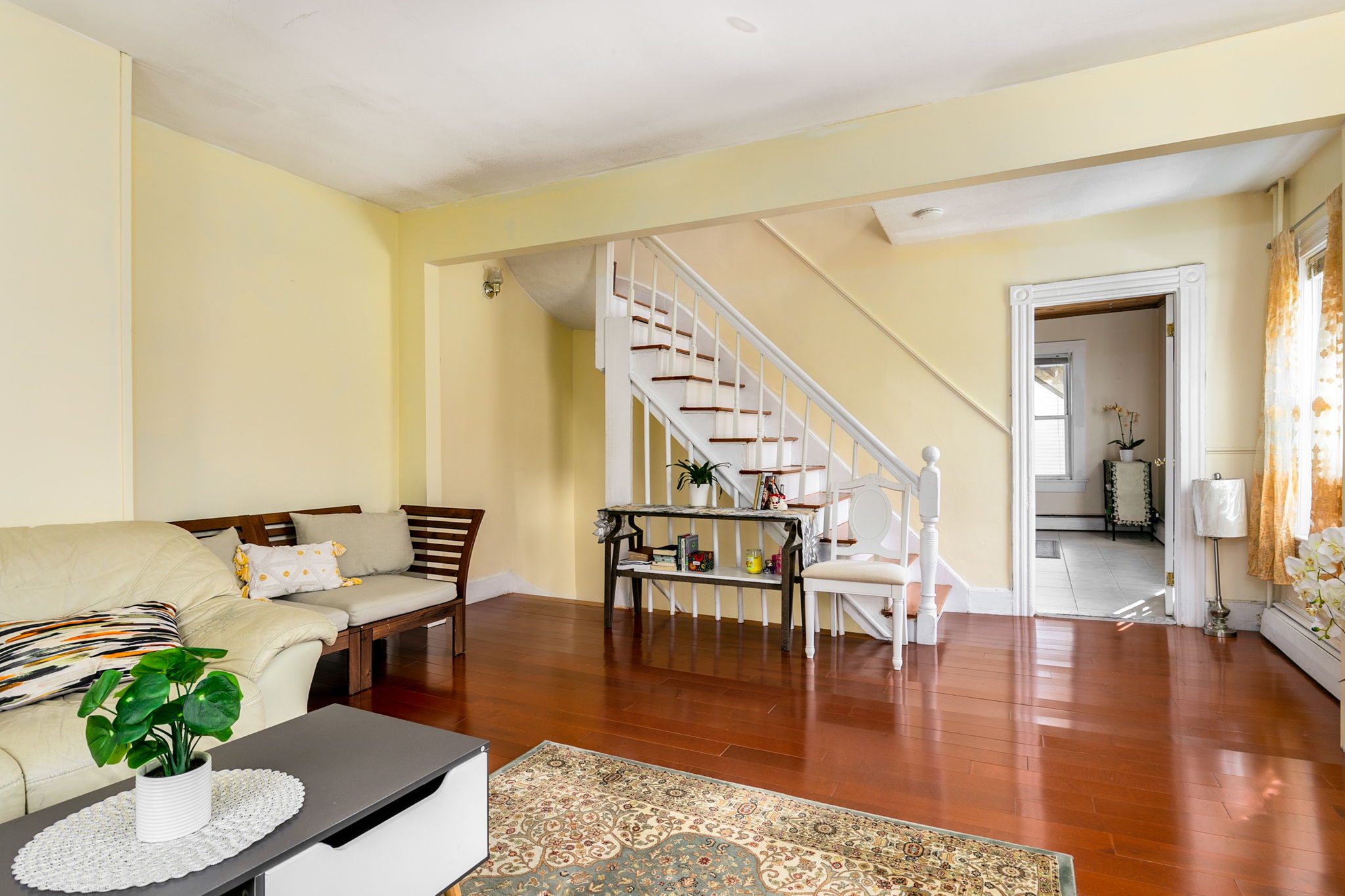 28 Faxon St, Nonantum