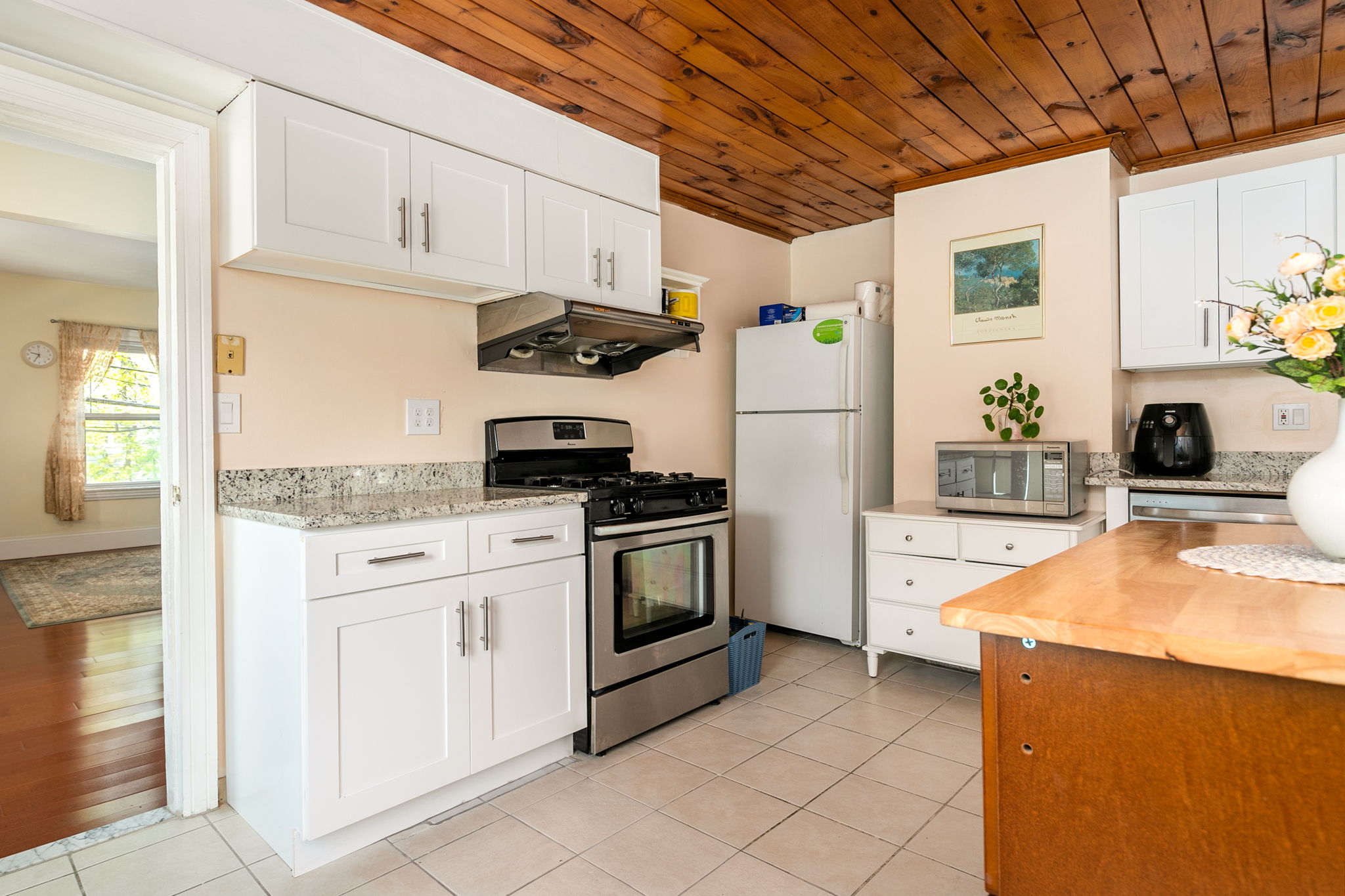 28 Faxon St, Nonantum