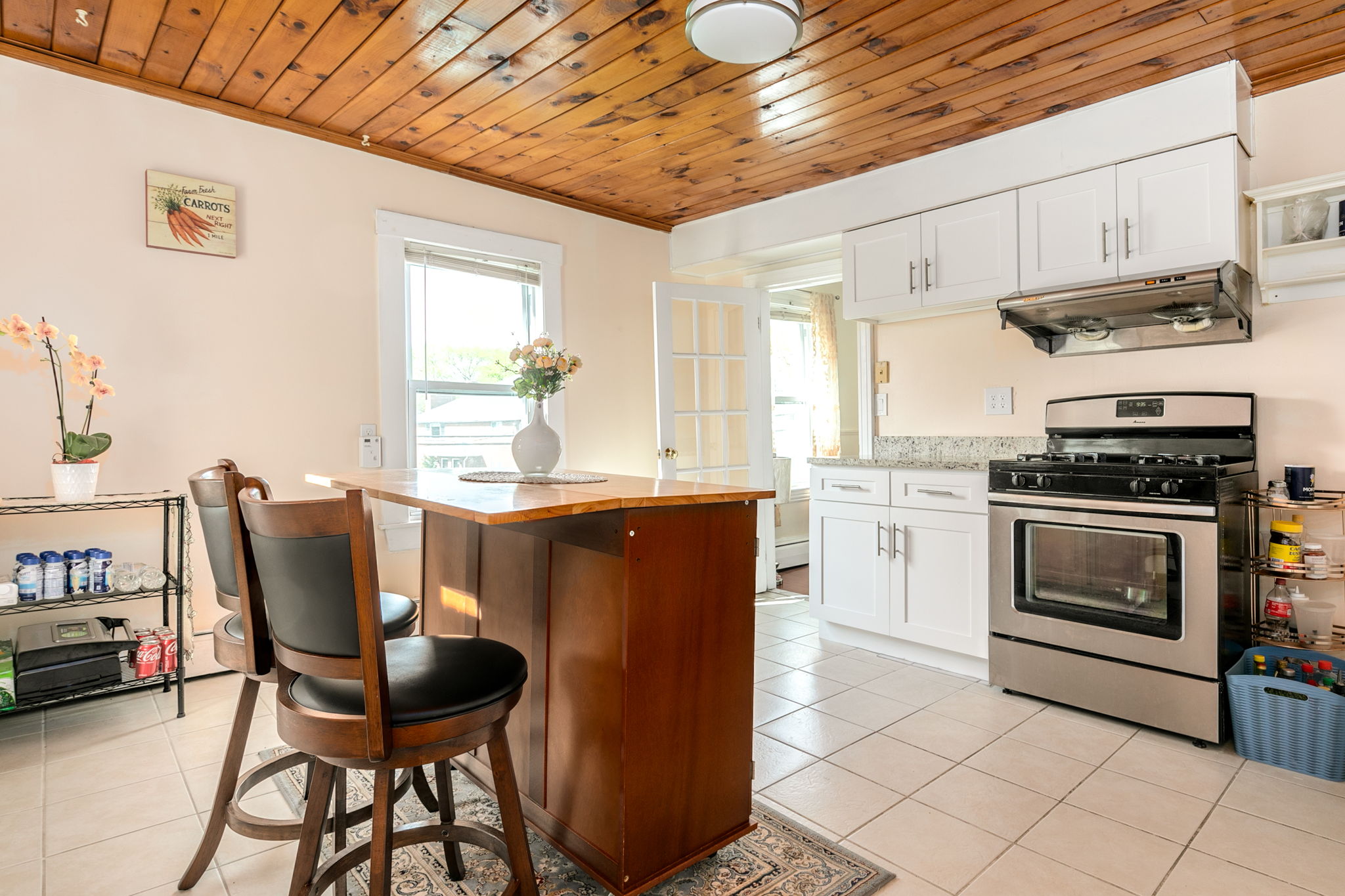 28 Faxon St, Nonantum