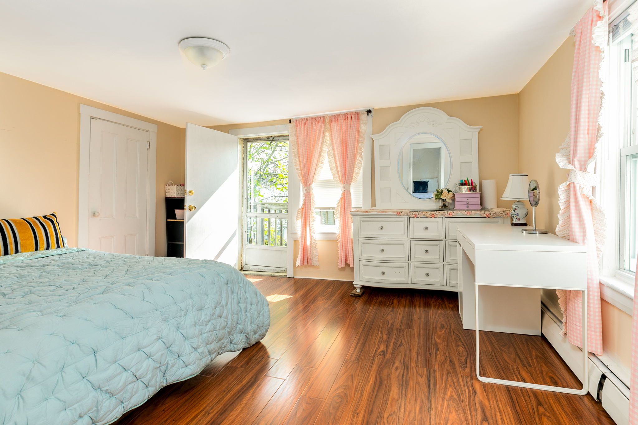 28 Faxon St, Nonantum