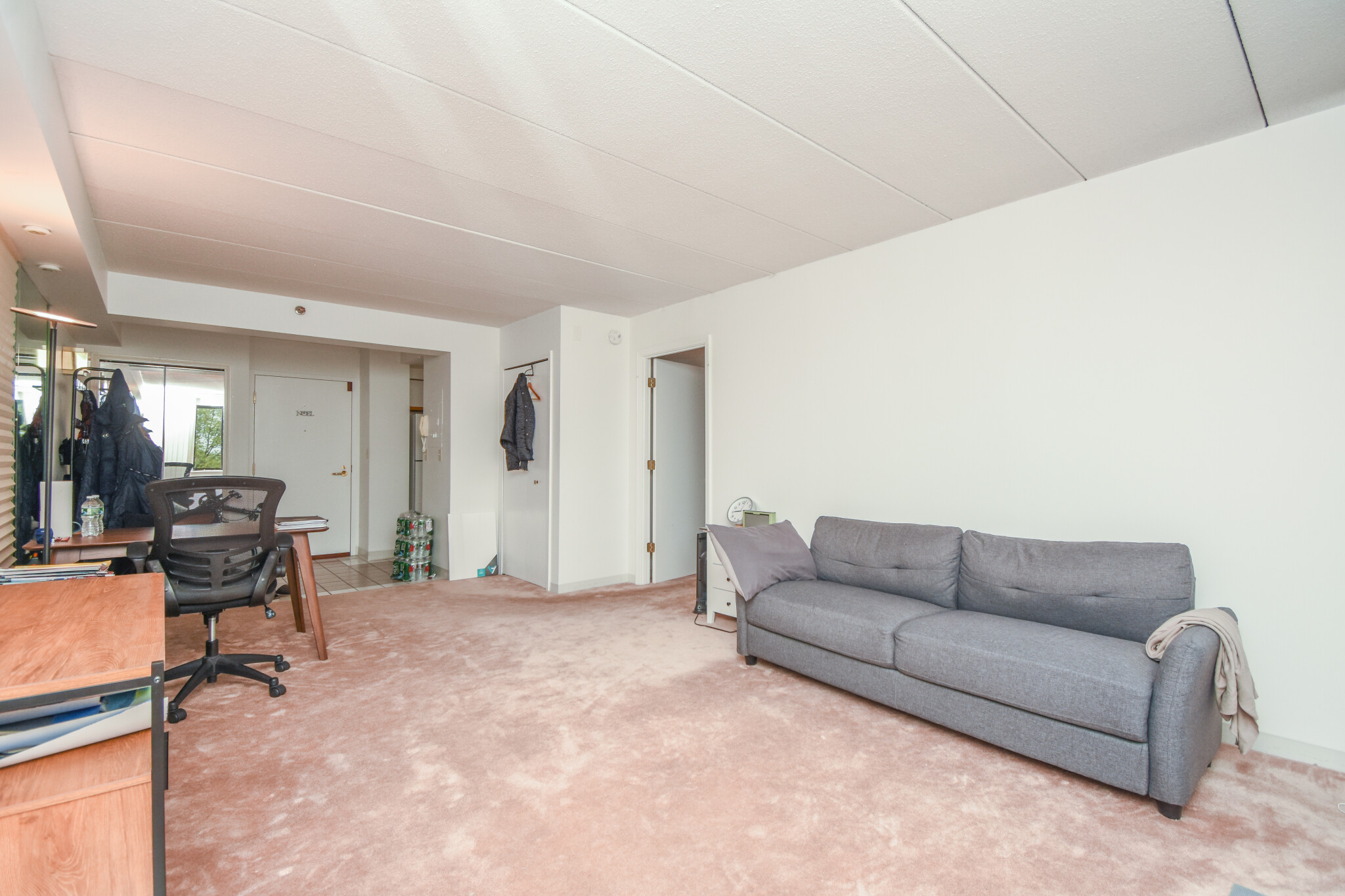 1933 Commonwealth Ave, Brighton