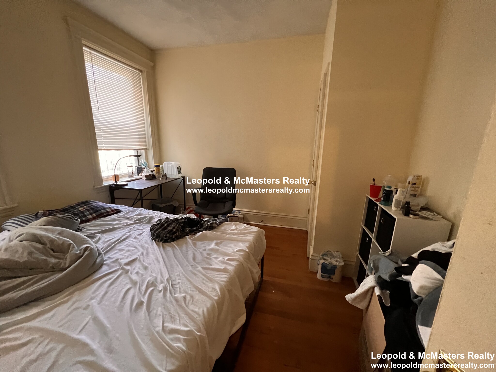 100 Queensberry St, Fenway