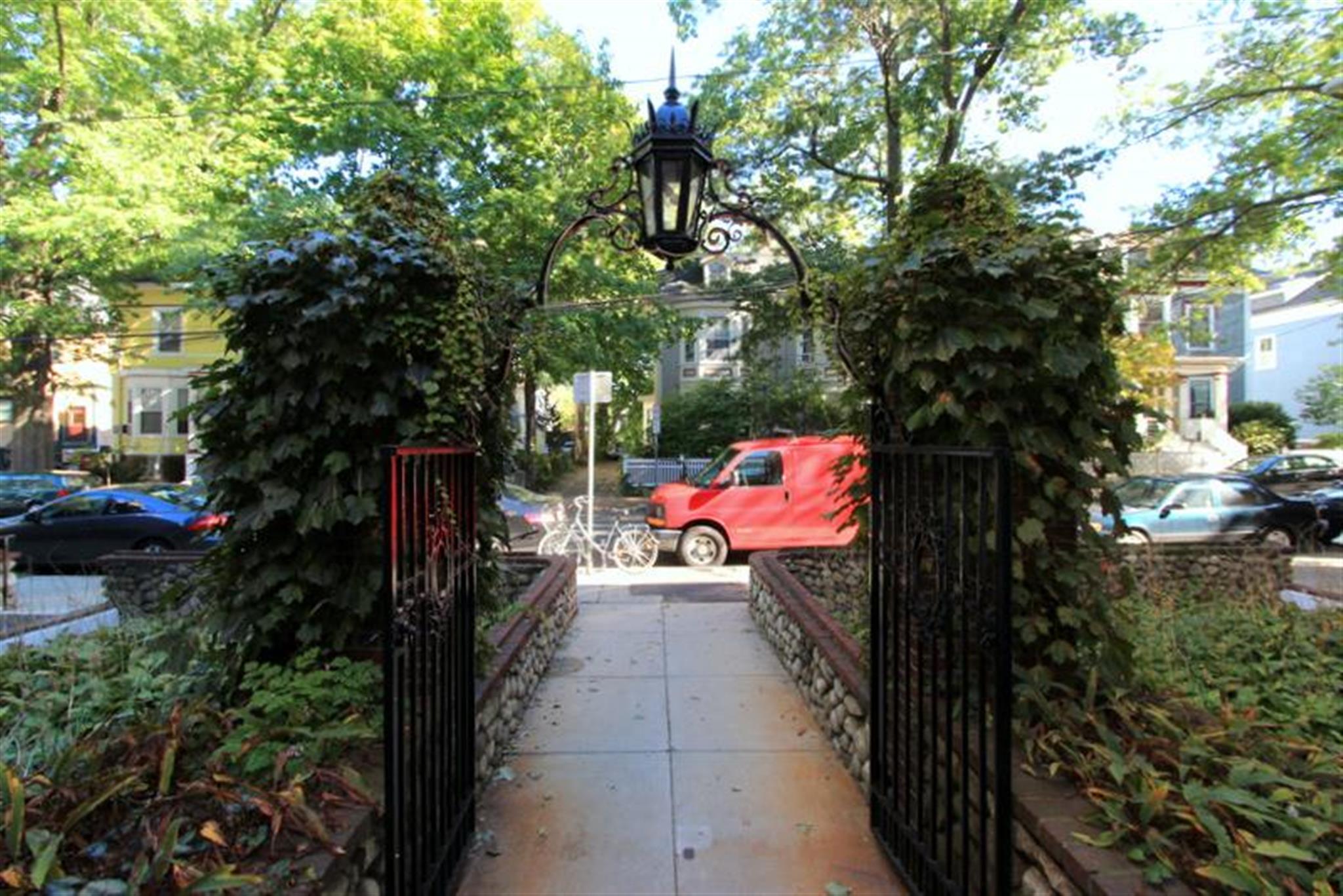 35 Lee St, Mid Cambridge