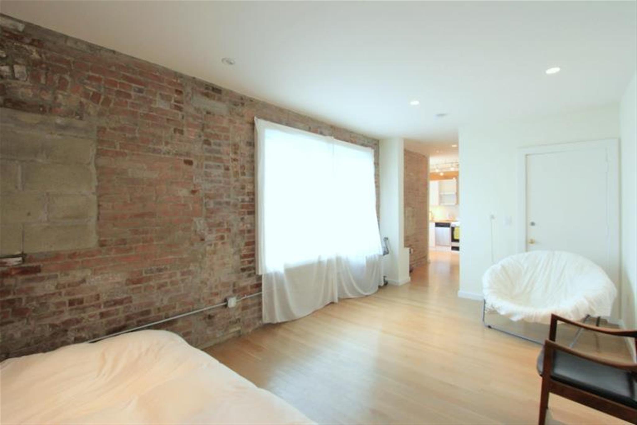 35 Lee St, Central Square