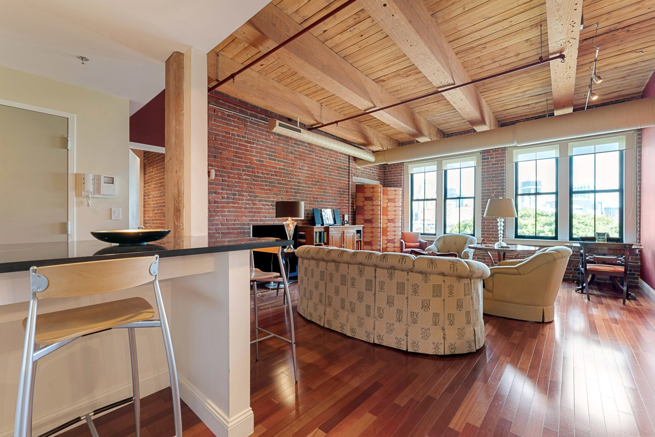 9 W Broadway, South Boston