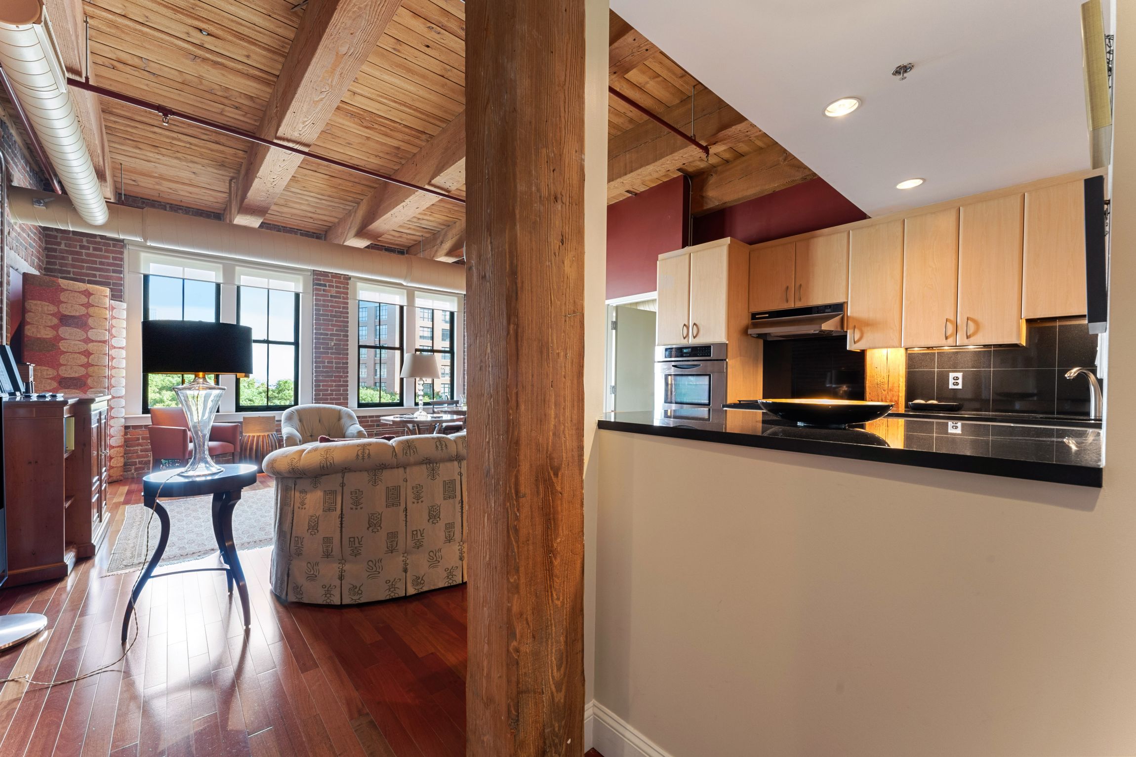 9 W Broadway, South Boston