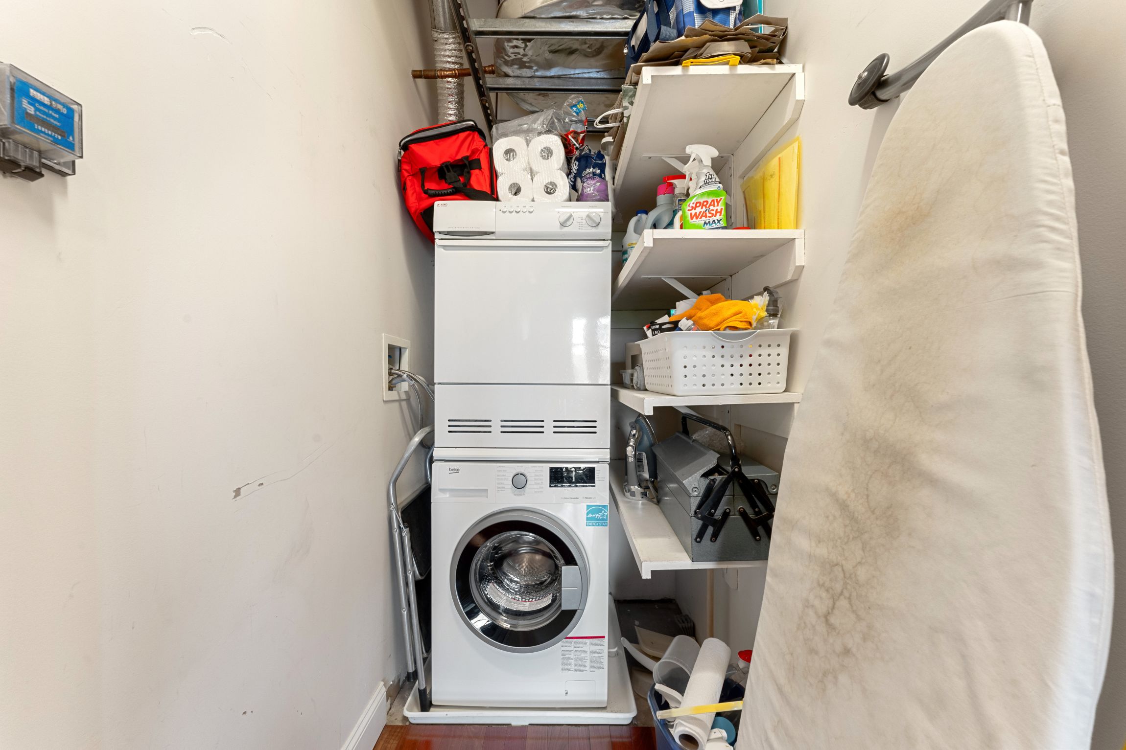 9 W Broadway, South Boston