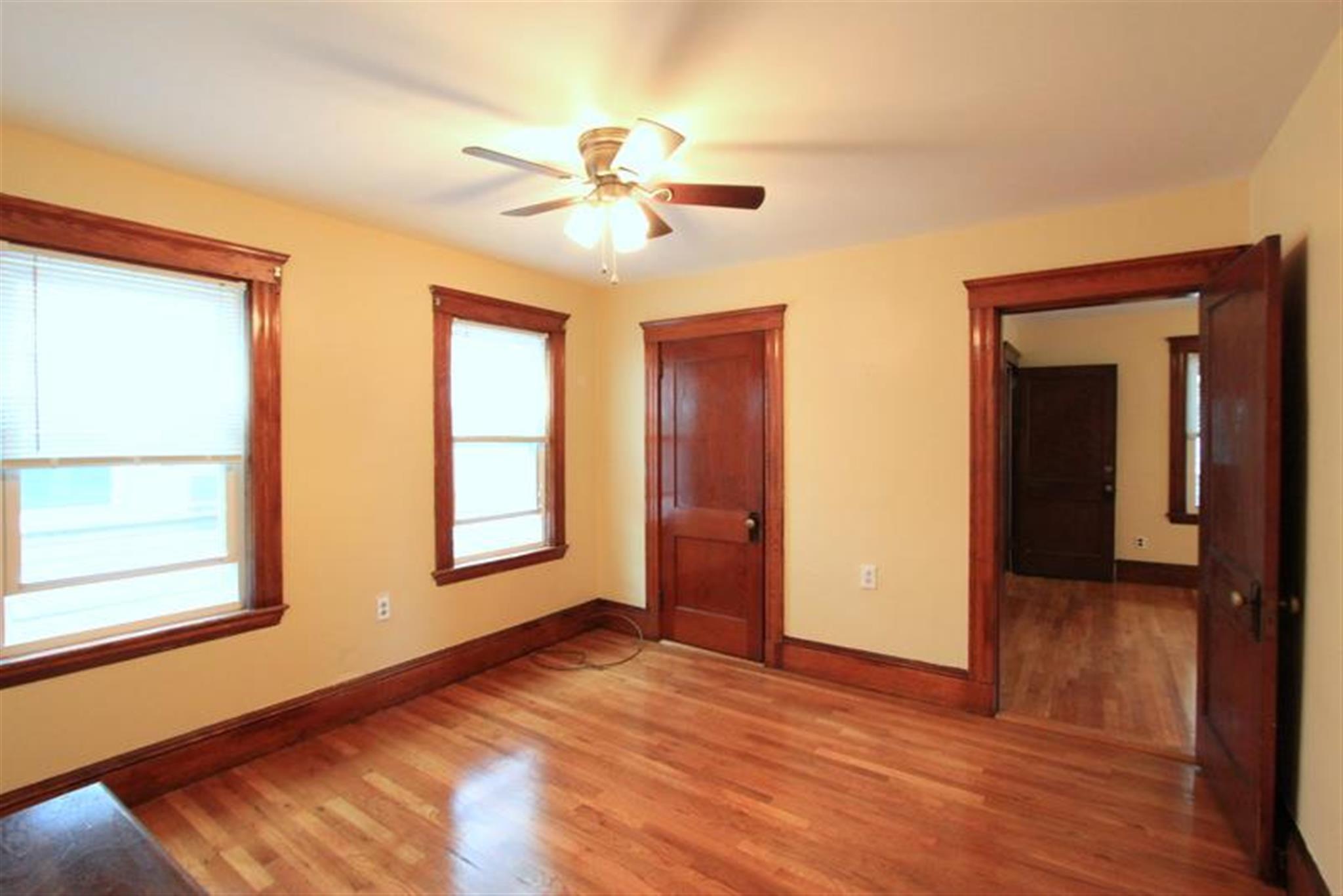 48 Cherry St, Porter Square