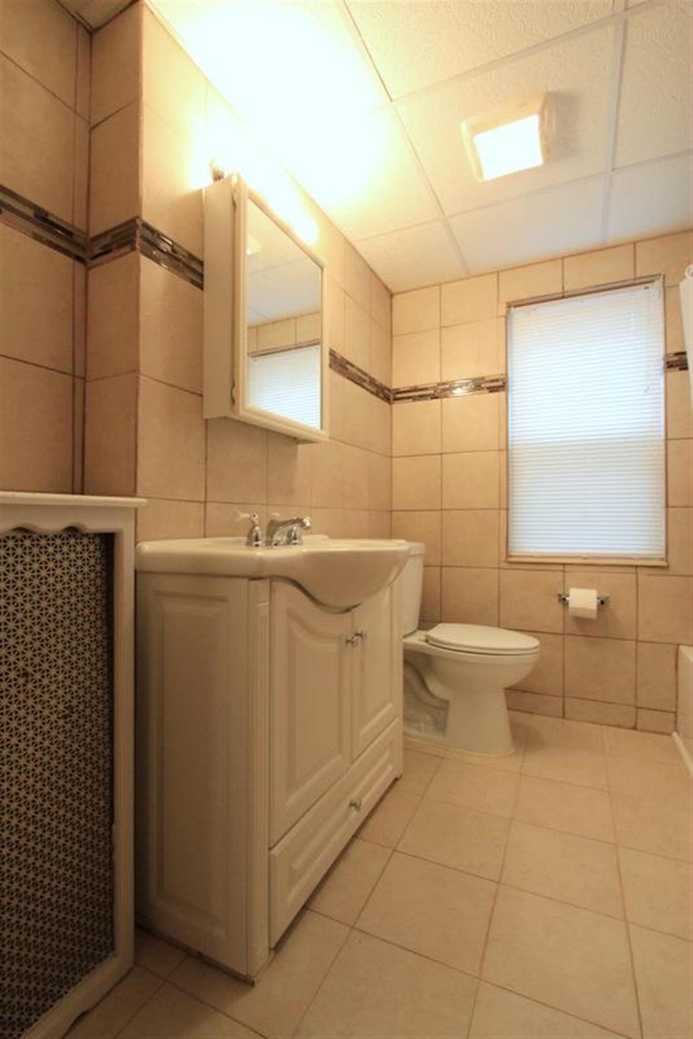 48 Cherry St, Porter Square