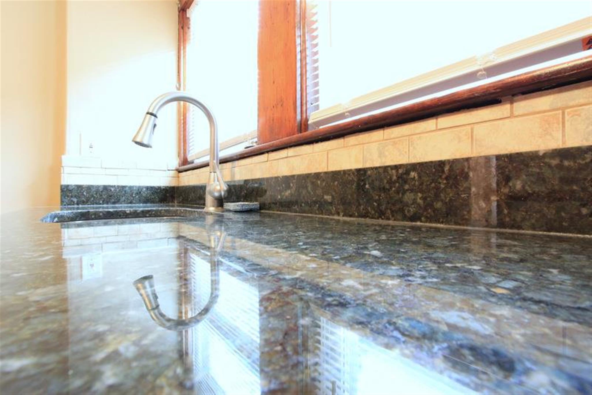 48 Cherry St, Porter Square