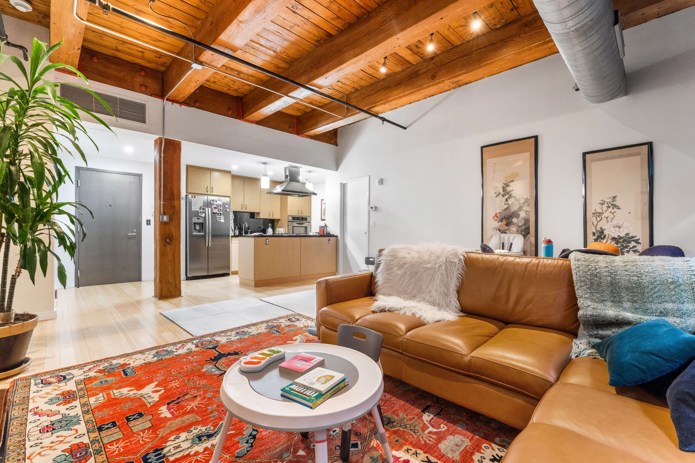 9 W Broadway, South Boston