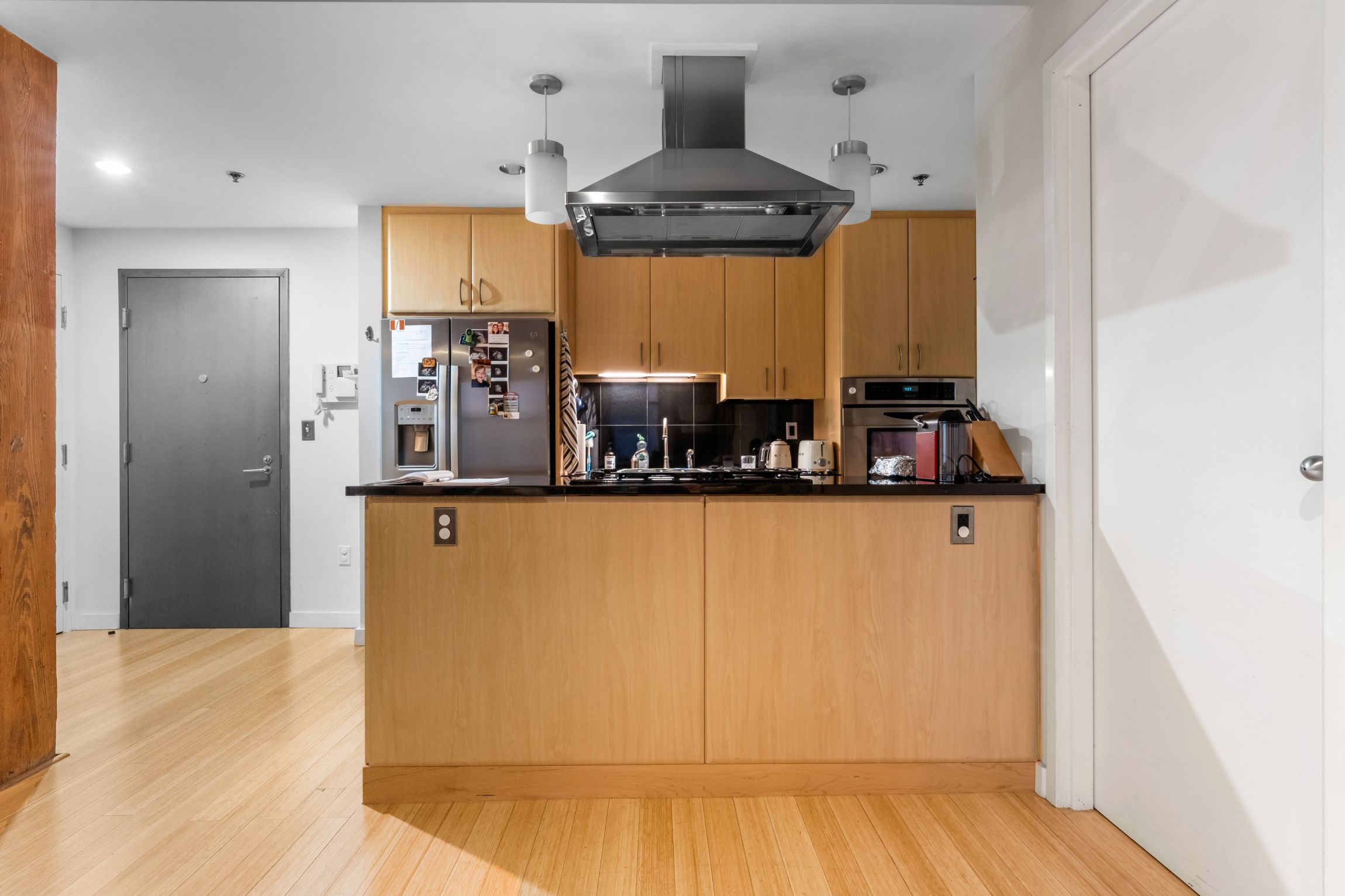 9 W Broadway, South Boston