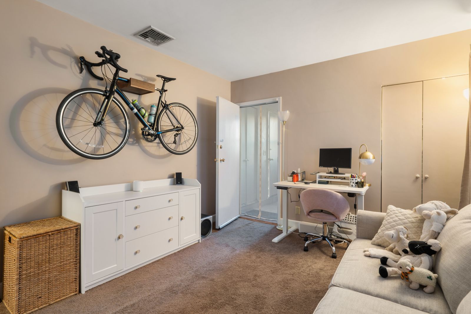 912 E 4th St, South Boston