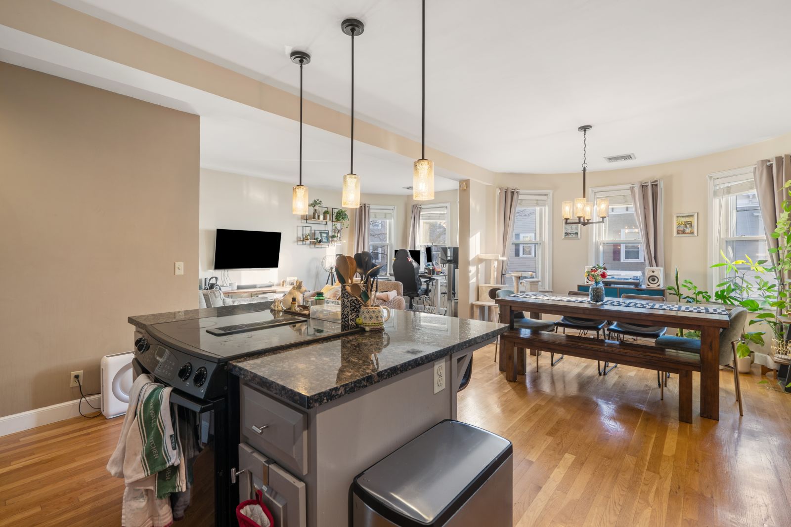 912 E 4th St, South Boston