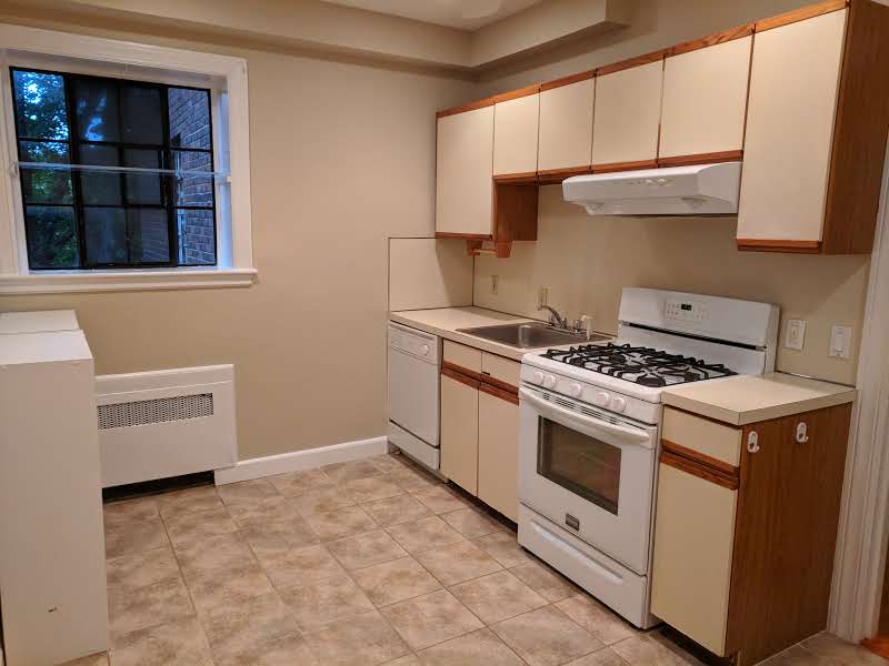 102 Sewall Ave, Coolidge Corner