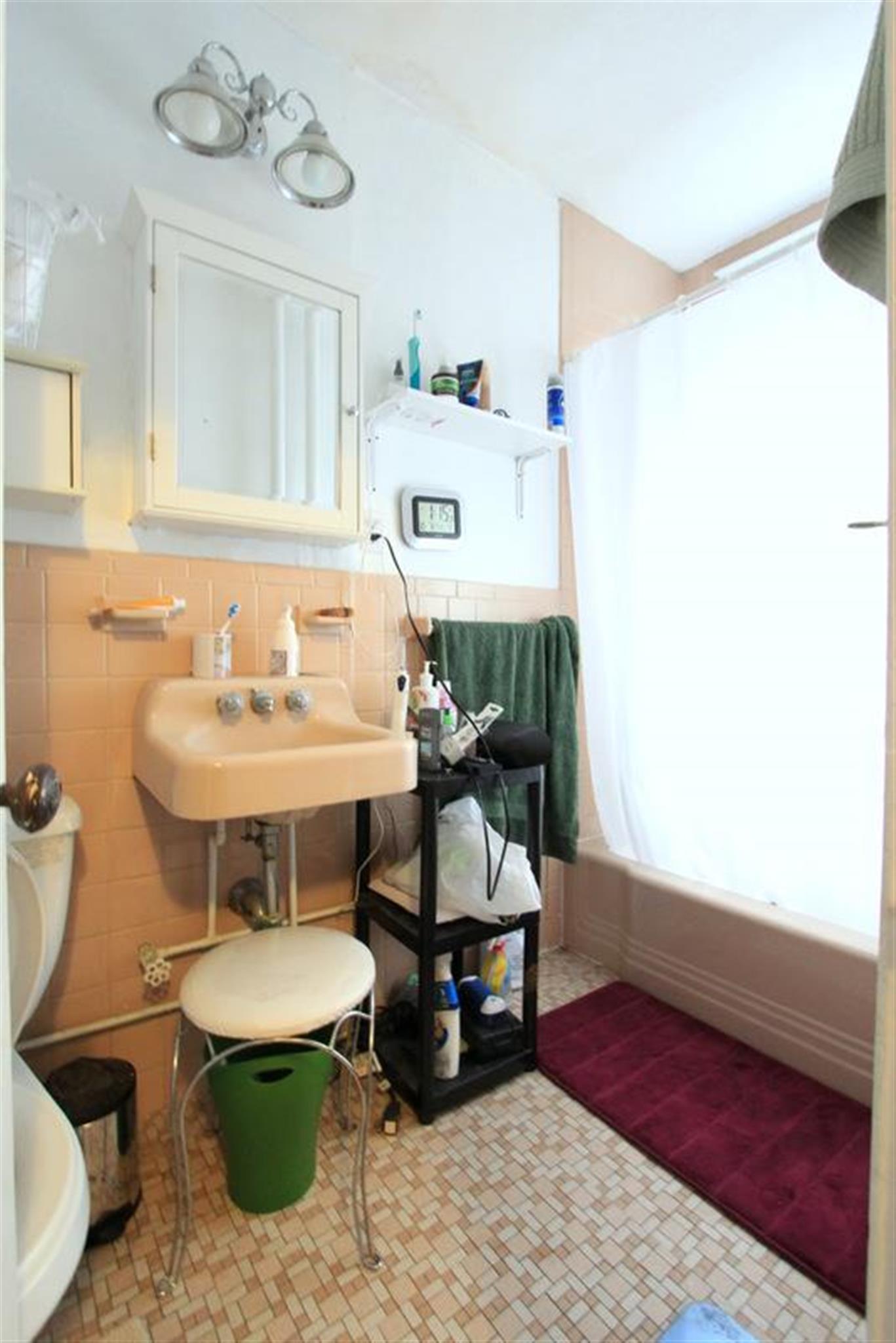 335 Harvard St, Harvard Square