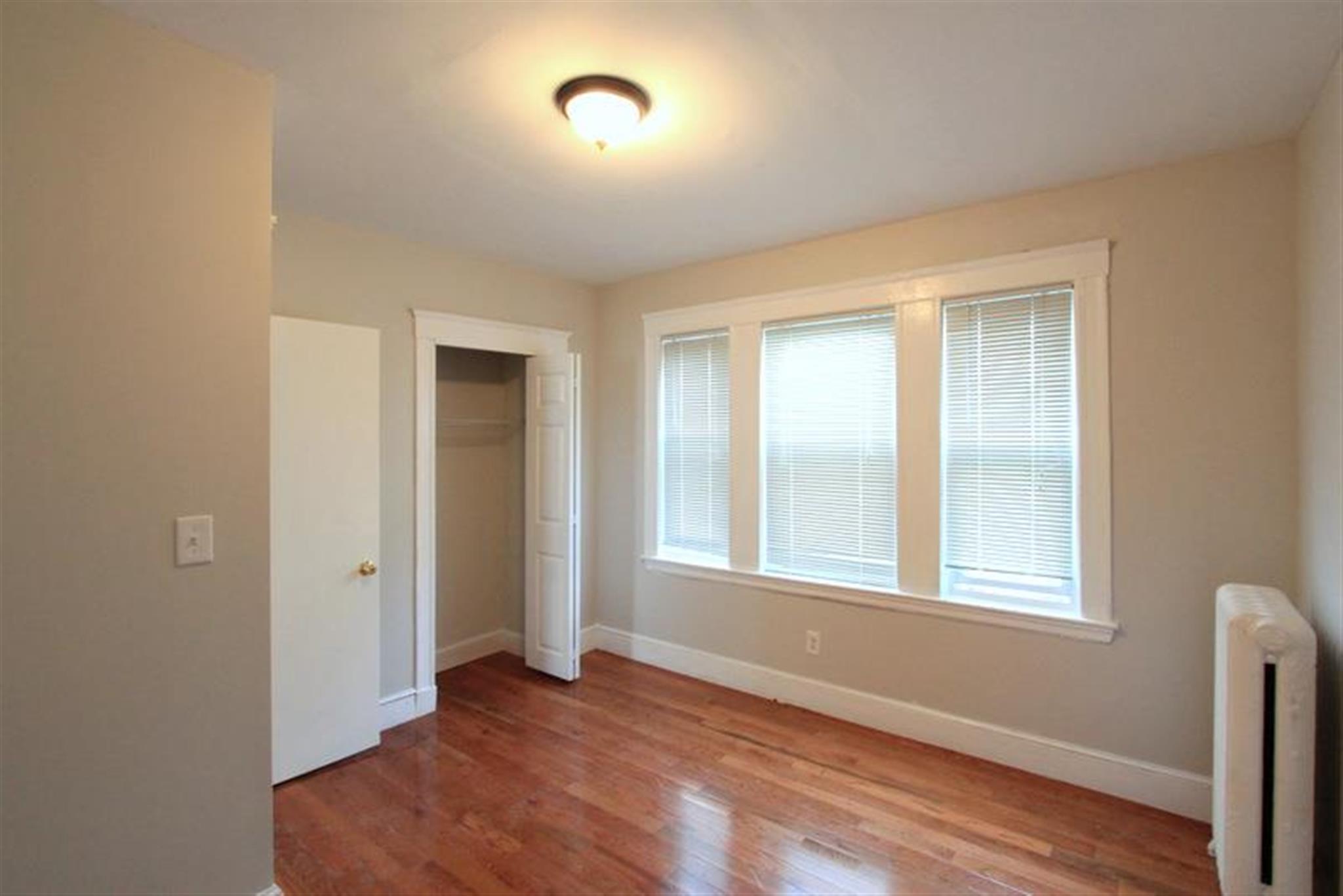 121 Yale St, Medford