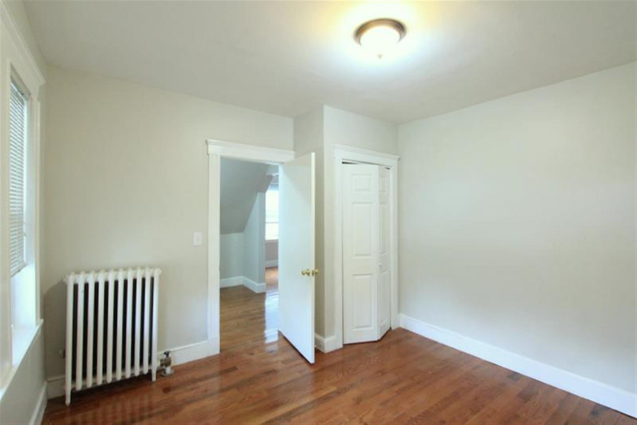 121 Yale St, Medford