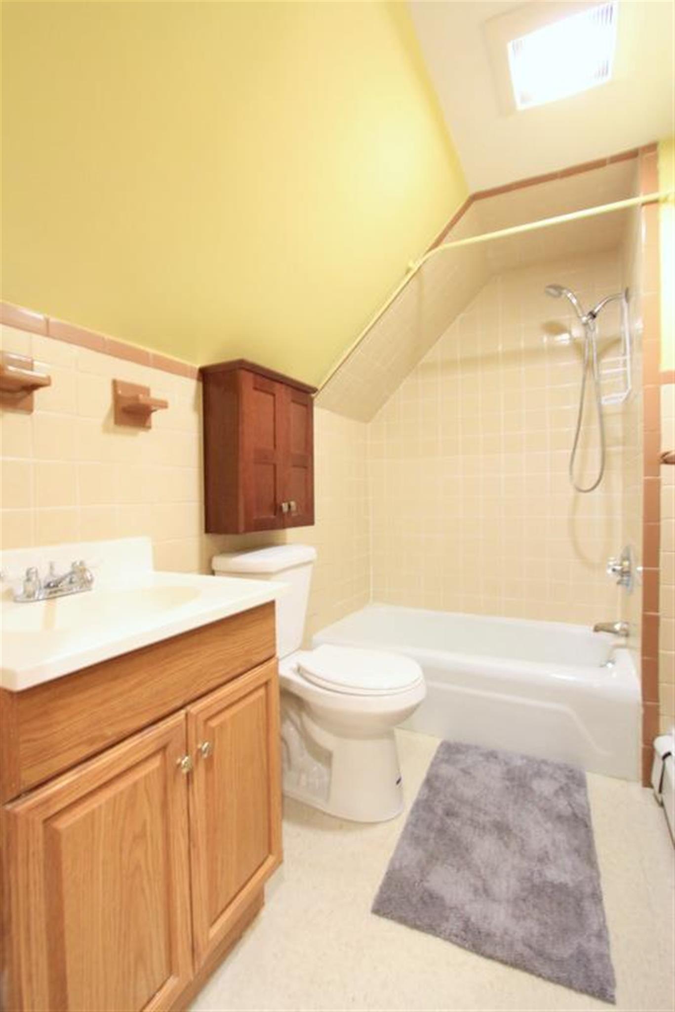 95 Highland Ave, Gilman Square