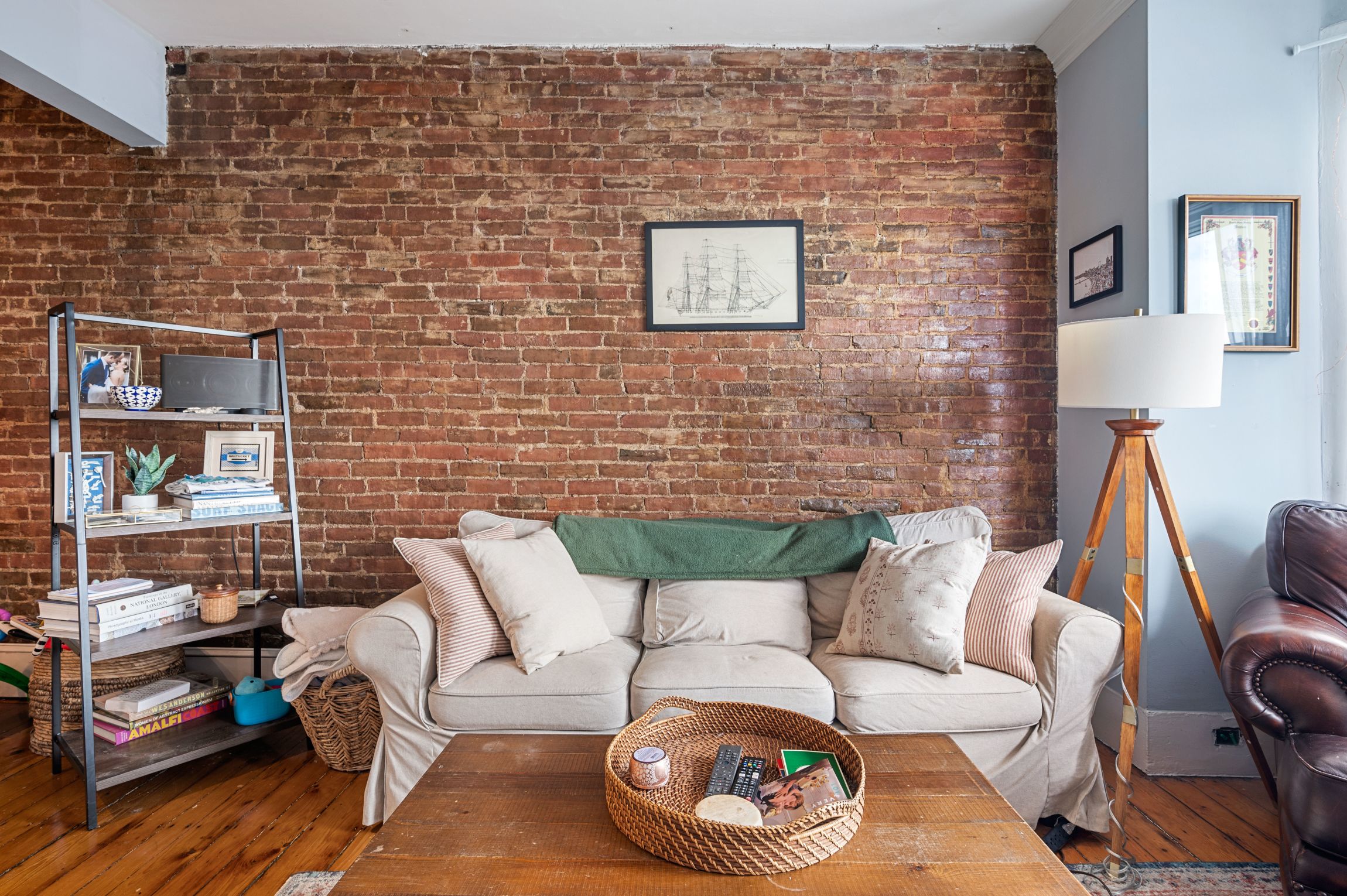 2 Pearl St, Charlestown