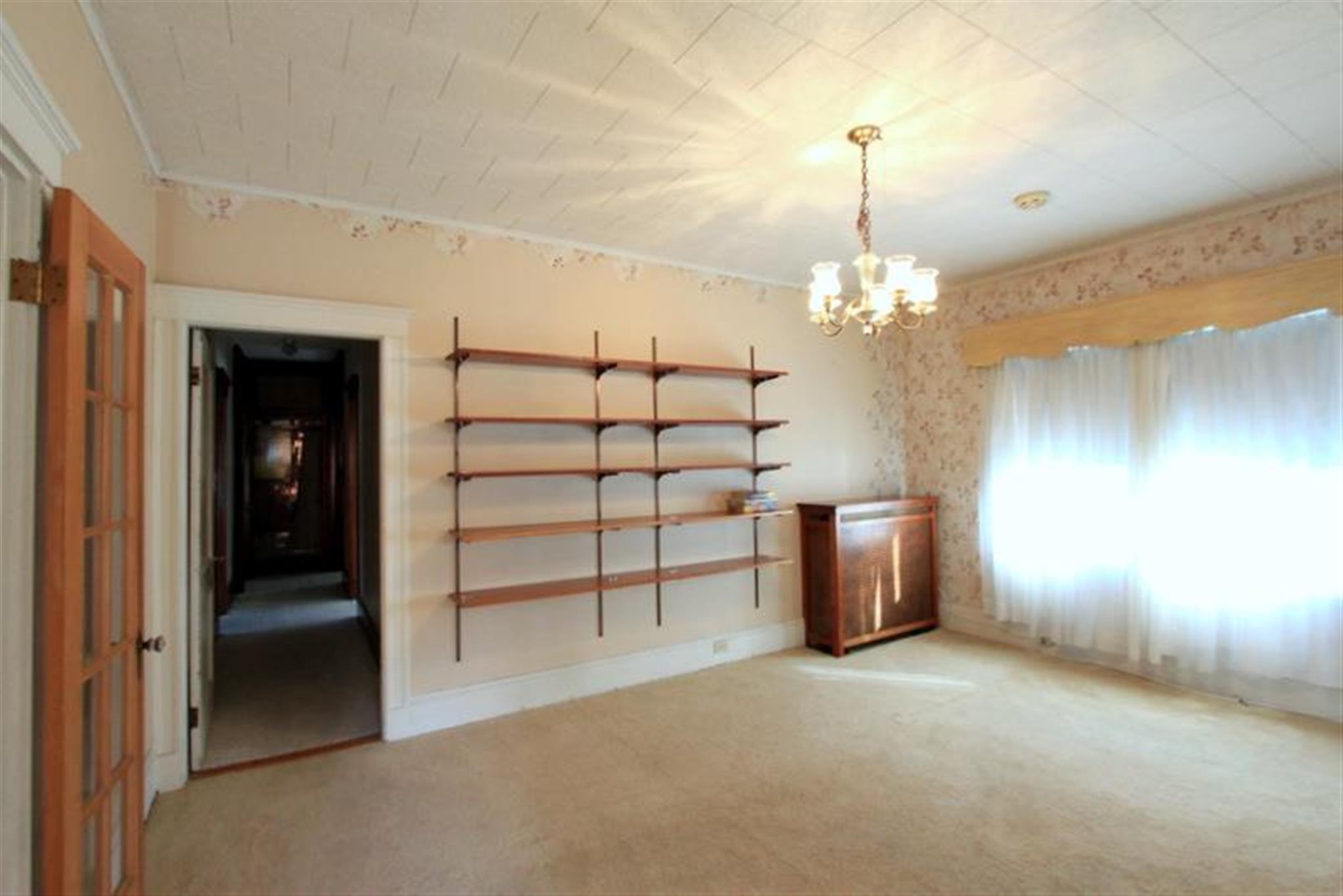 12 Florence Ave, Arlington